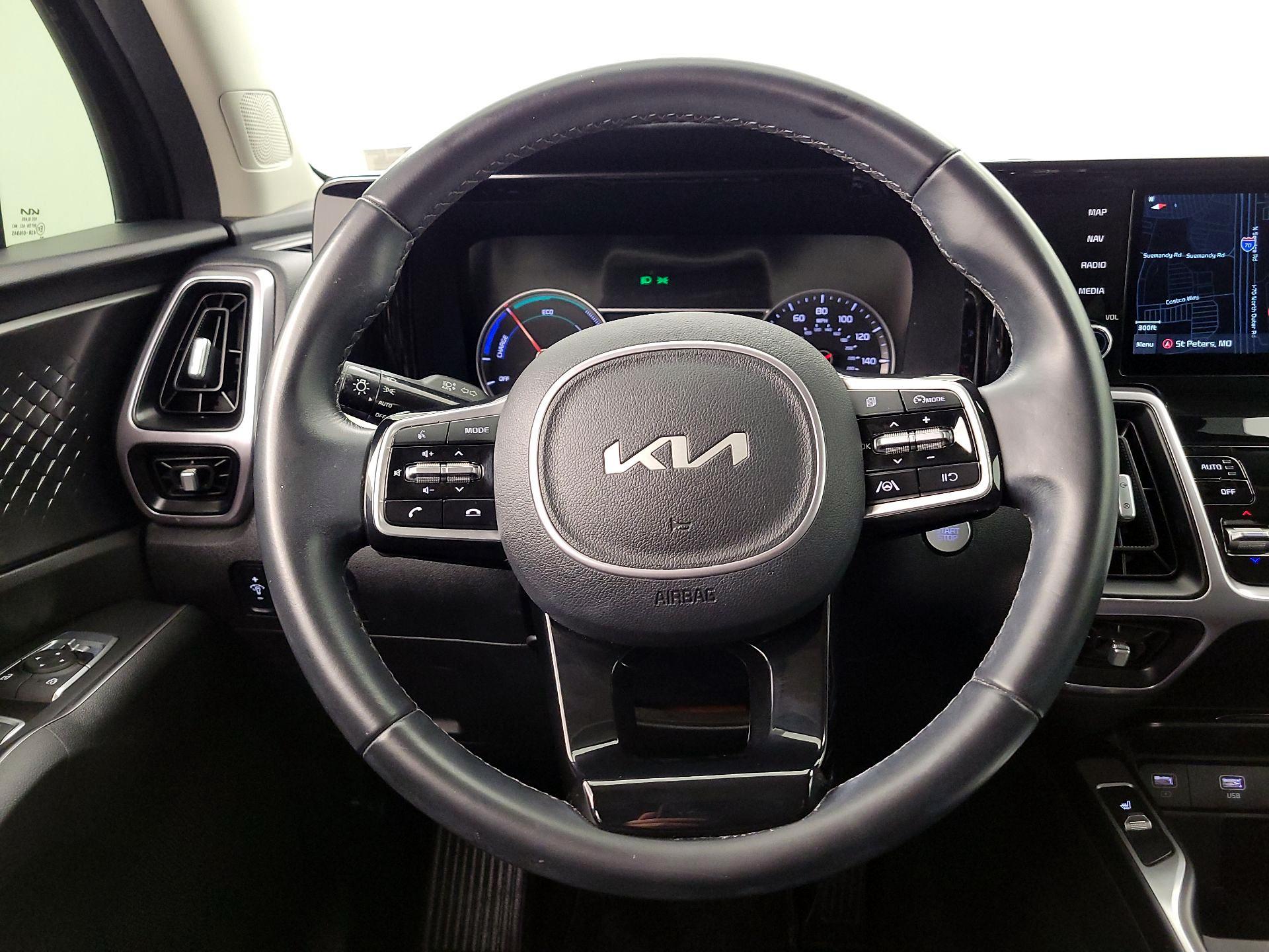 Thumbnail: 2022 Kia Sorento - 10