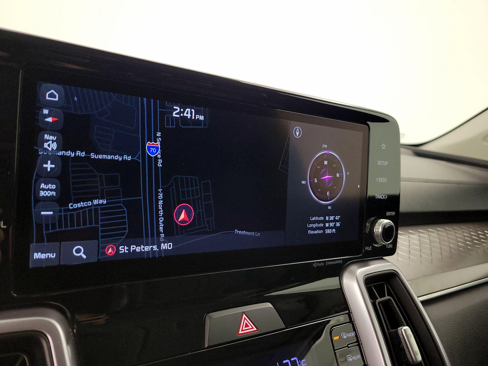 Thumbnail: 2022 Kia Sorento - 14