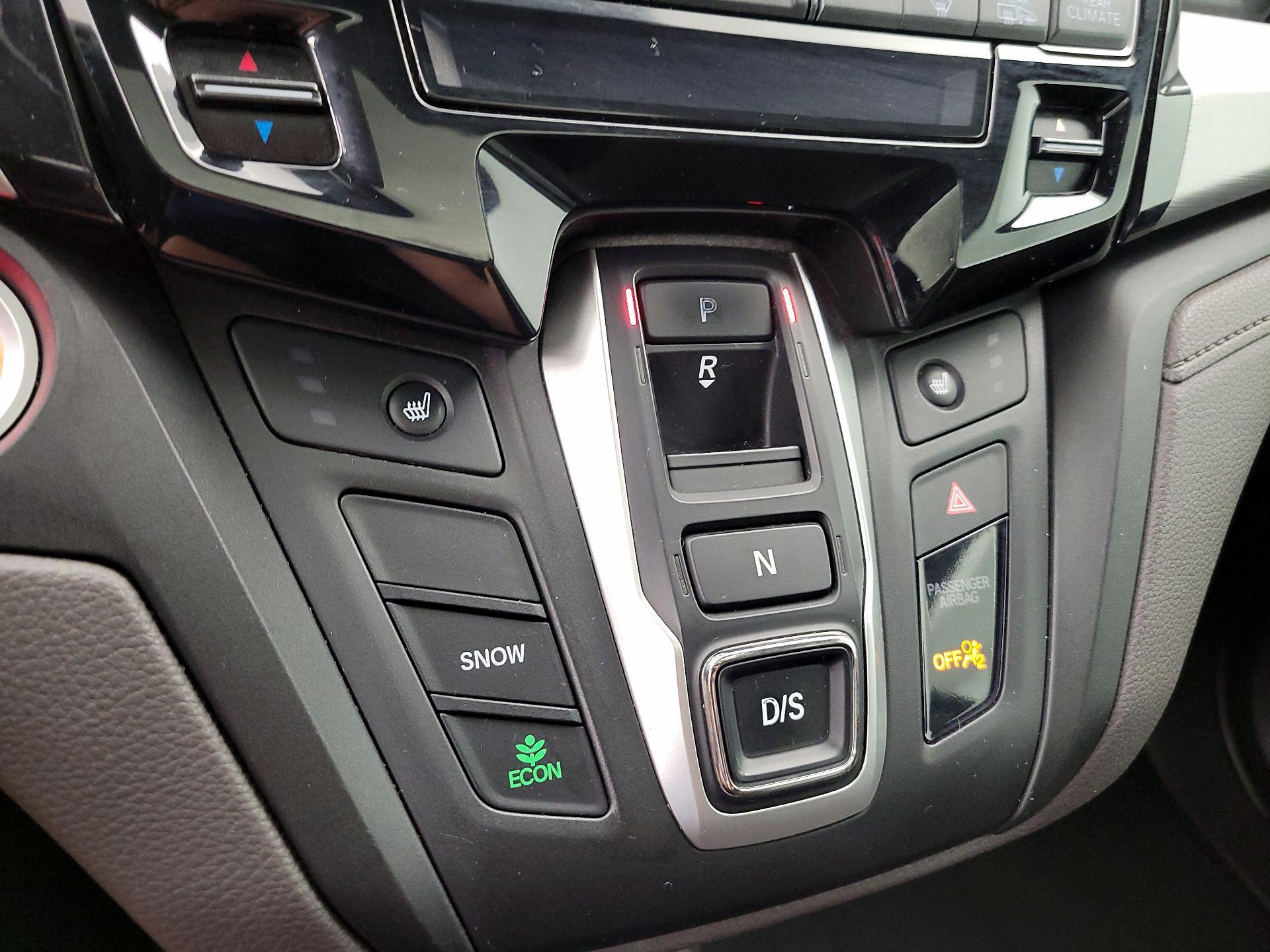 Thumbnail: 2019 Honda Odyssey - 18