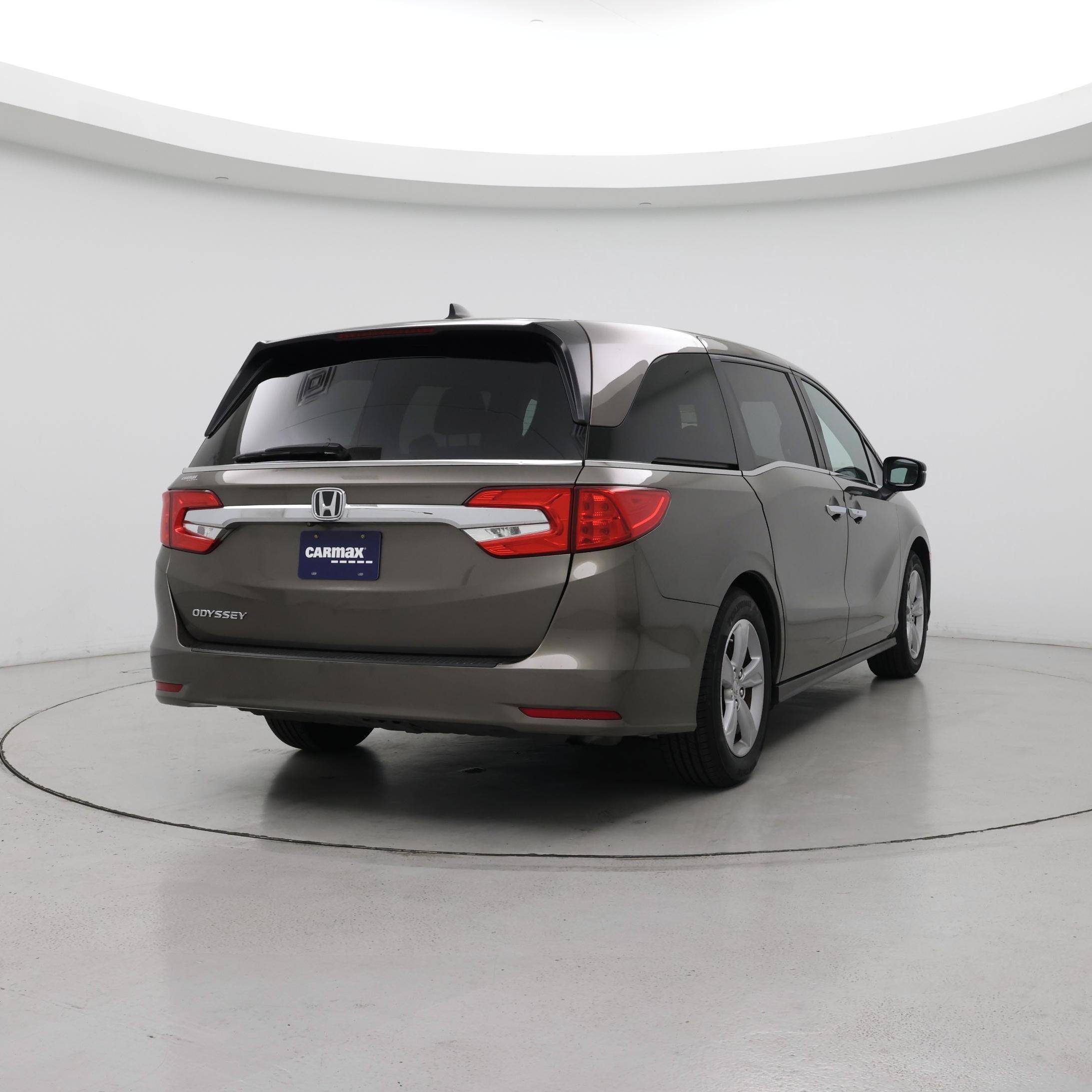 Thumbnail: 2019 Honda Odyssey - 8
