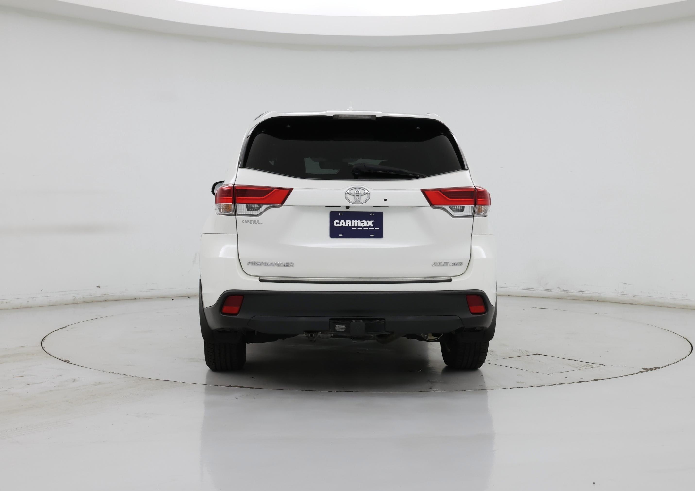 Thumbnail: 2017 Toyota Highlander - 6