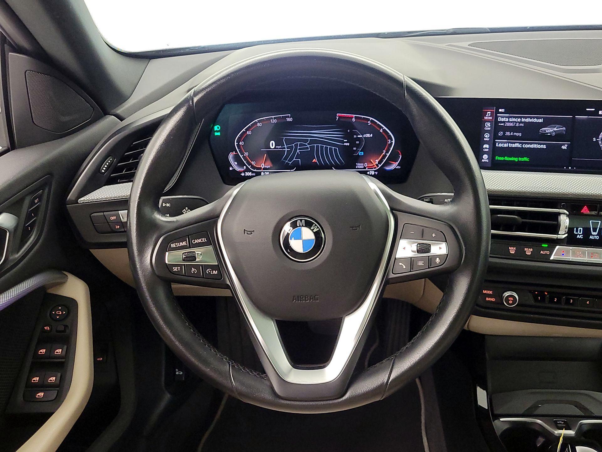 Thumbnail: 2023 BMW 2 Series - 10
