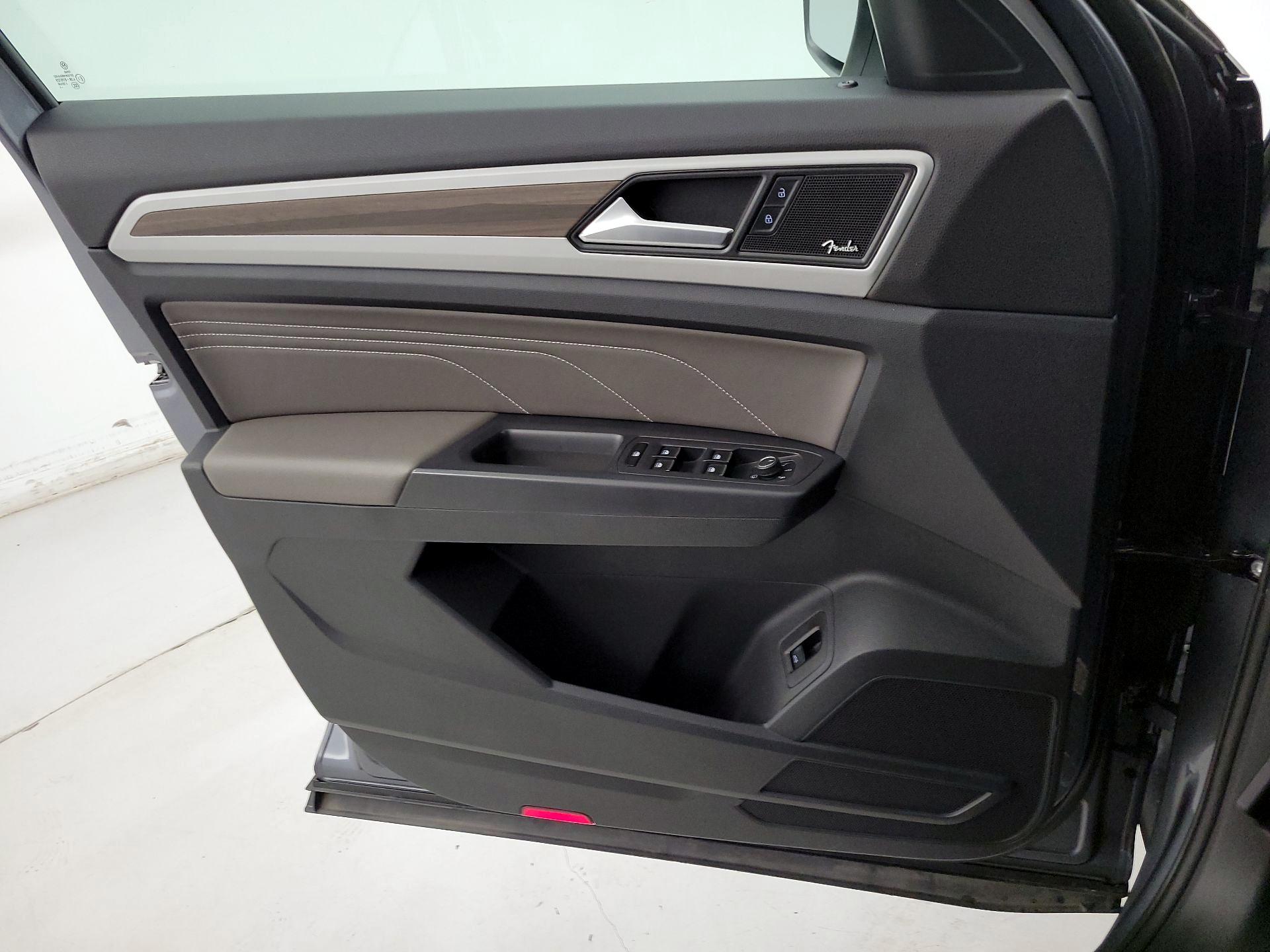 Thumbnail: 2021 Volkswagen Atlas - 12