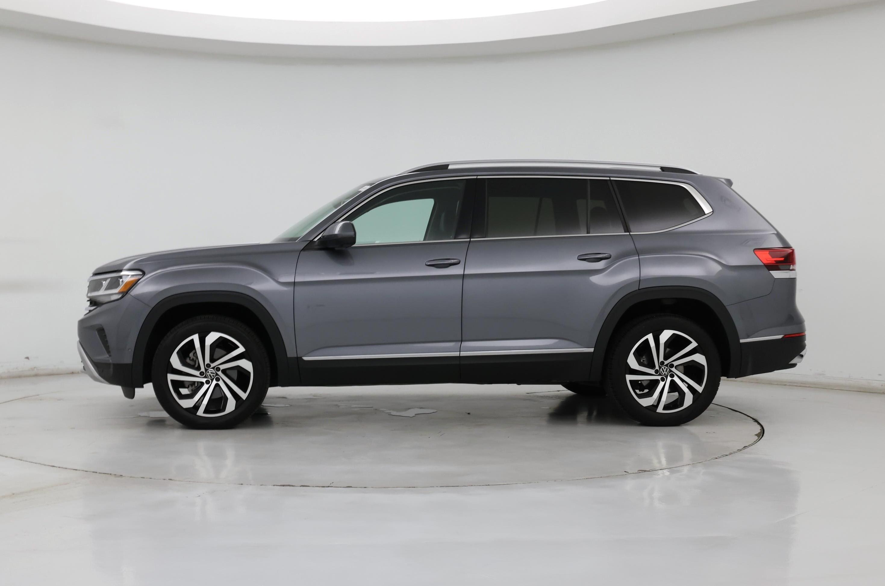 Thumbnail: 2021 Volkswagen Atlas - 3