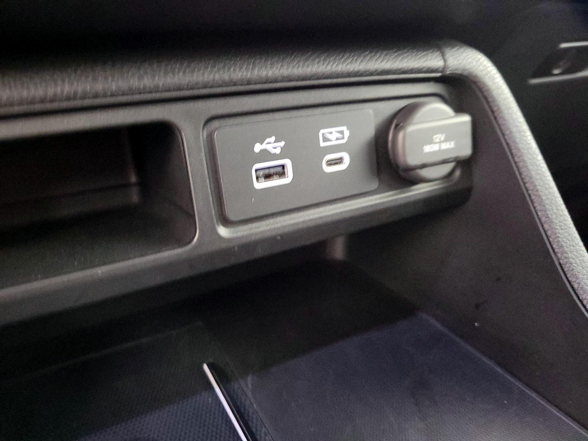 Thumbnail: 2023 Honda Pilot - 18