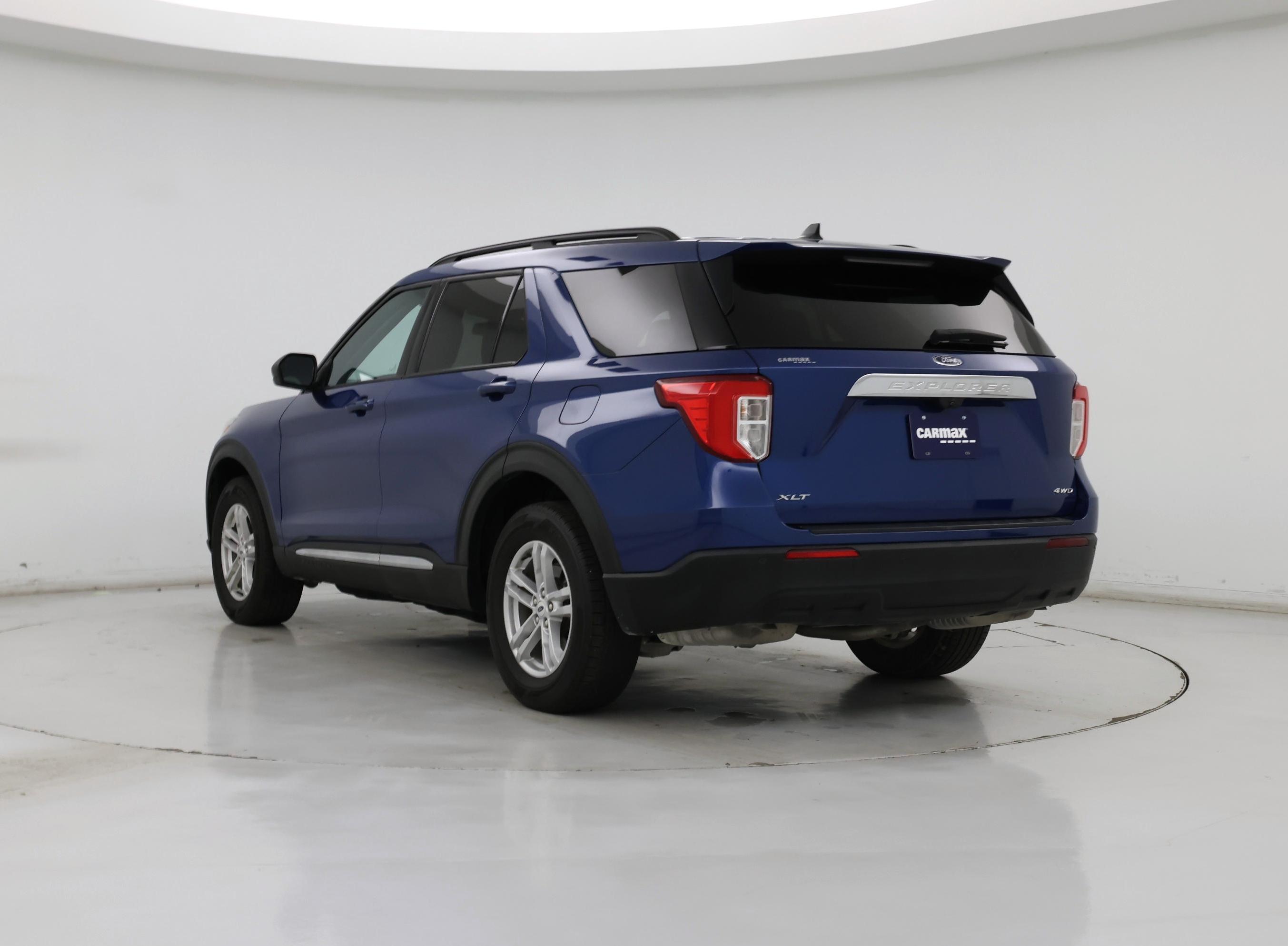 Thumbnail: 2022 Ford Explorer - 2