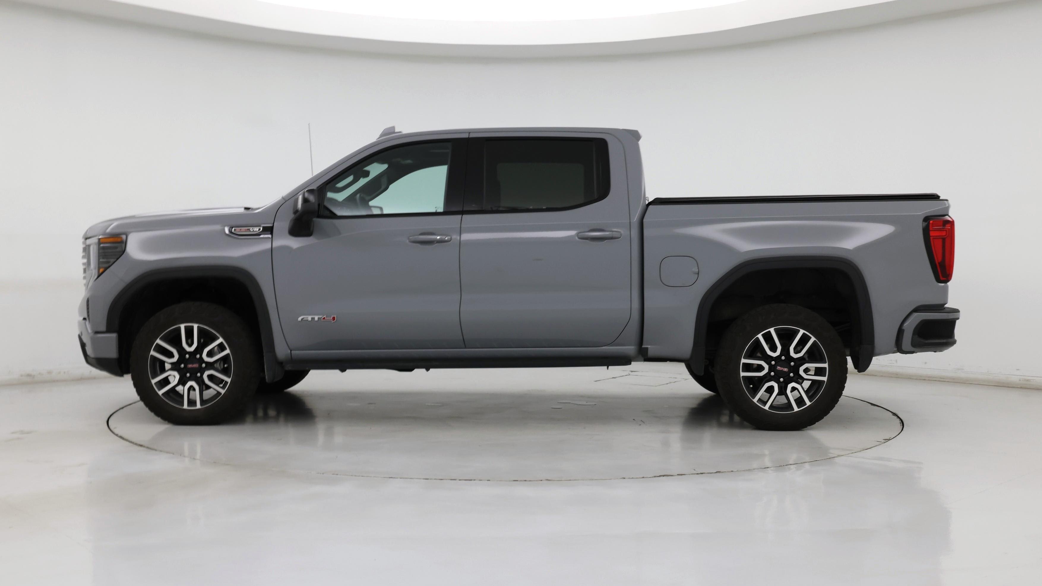 Thumbnail: 2024 GMC Sierra 1500 - 3