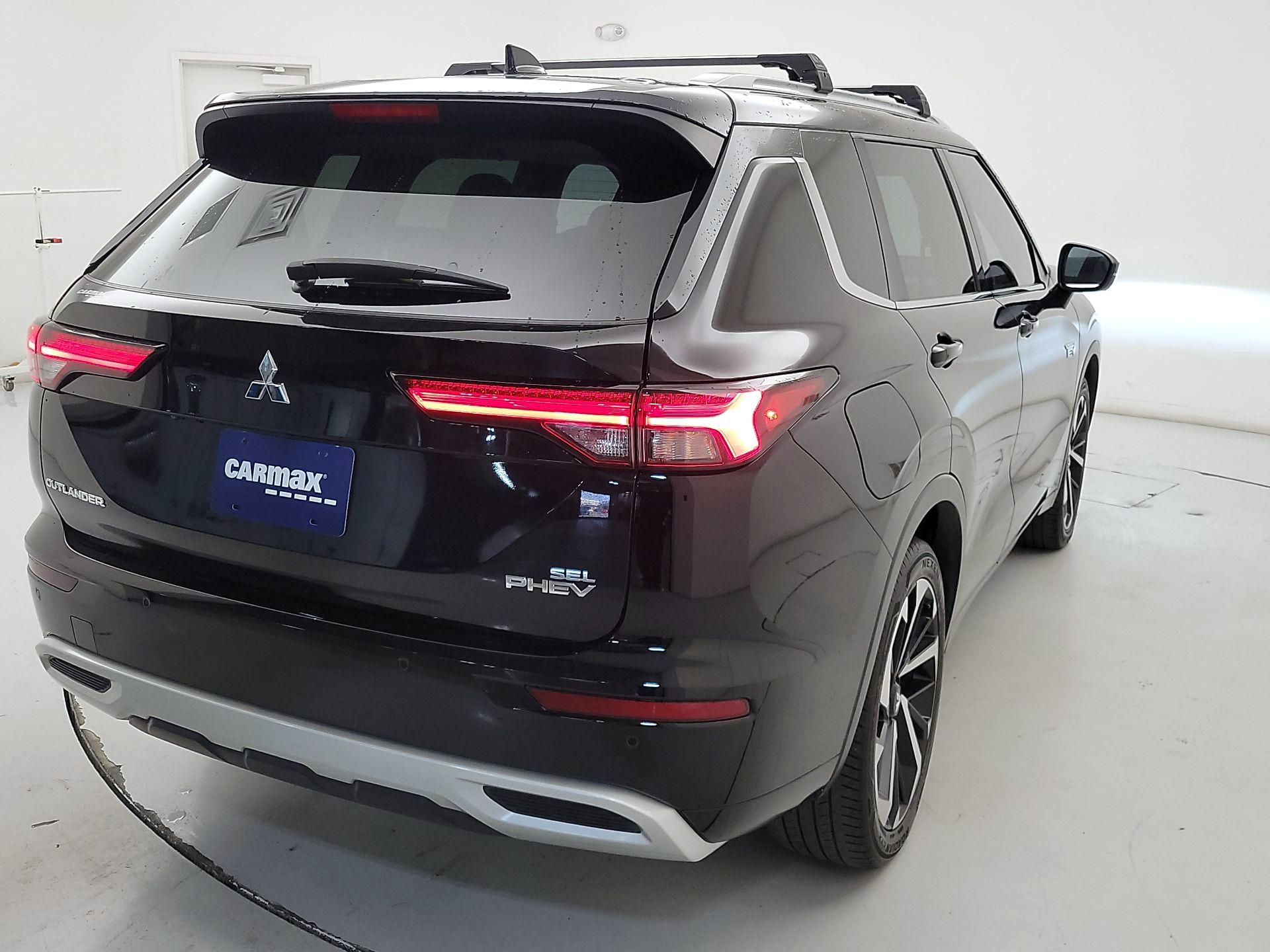 Thumbnail: 2023 Mitsubishi Outlander - 5