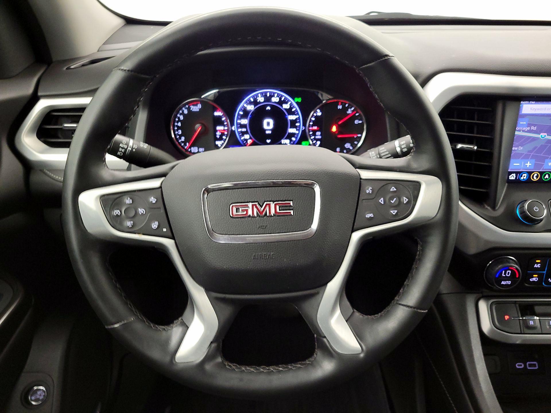 Thumbnail: 2023 GMC Acadia - 10
