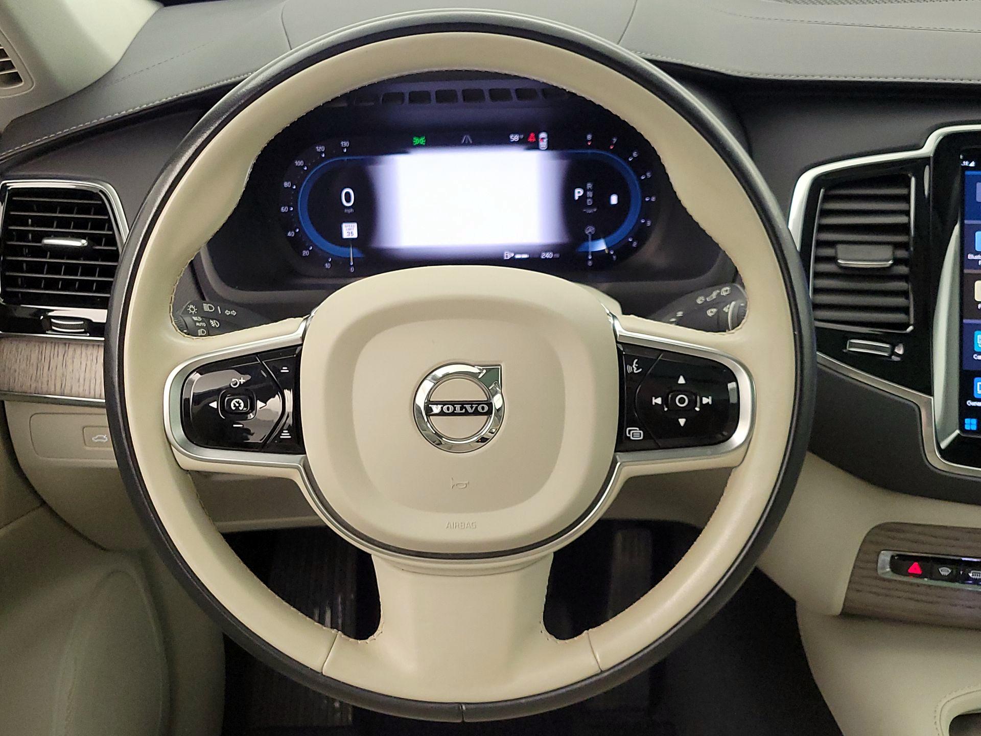 Thumbnail: 2023 Volvo XC90 - 10