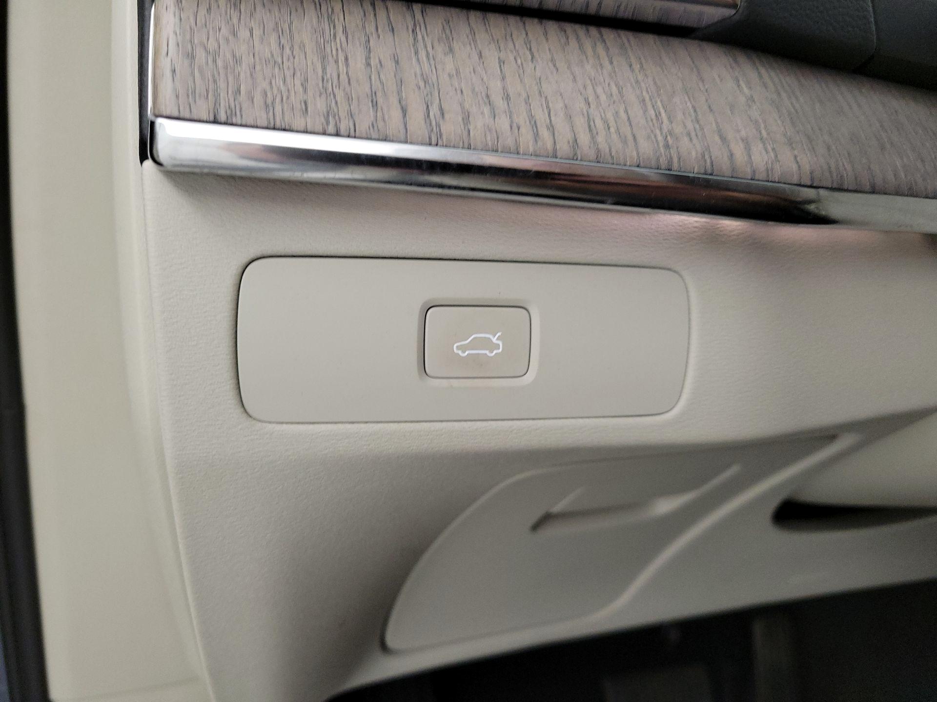 Thumbnail: 2023 Volvo XC90 - 13