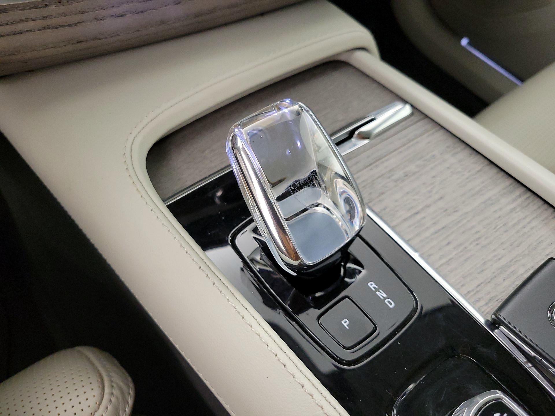 Thumbnail: 2023 Volvo XC90 - 17