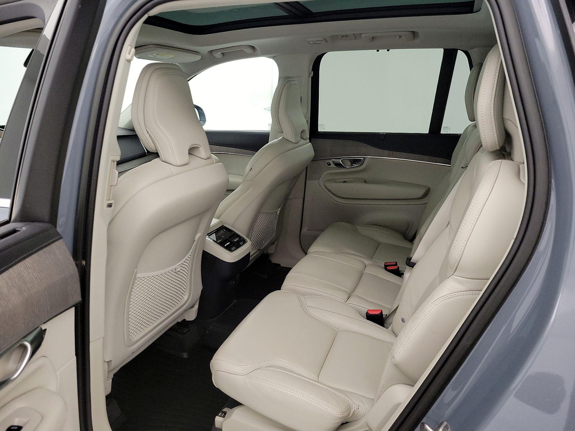 Thumbnail: 2023 Volvo XC90 - 20