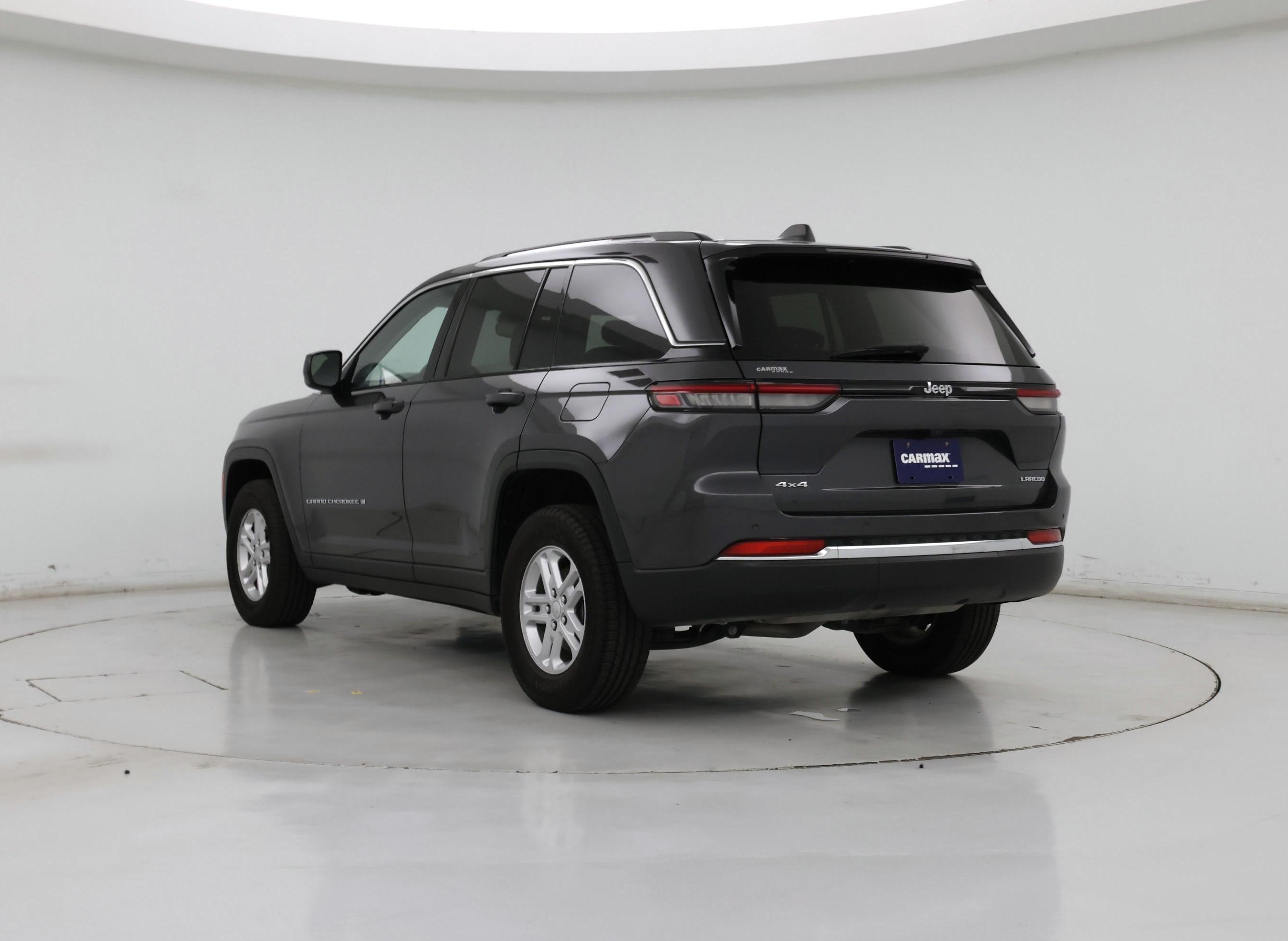 Thumbnail: 2023 Jeep Grand Cherokee - 2