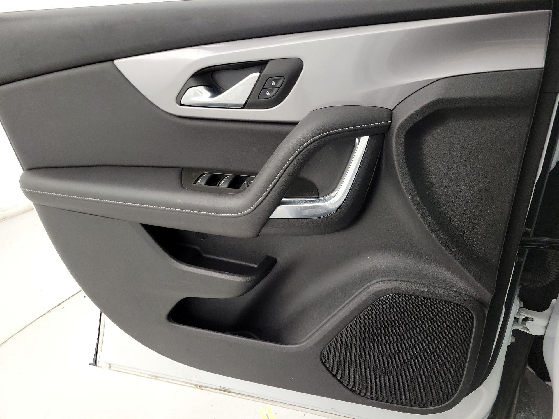 Thumbnail: 2023 Chevrolet Blazer - 12