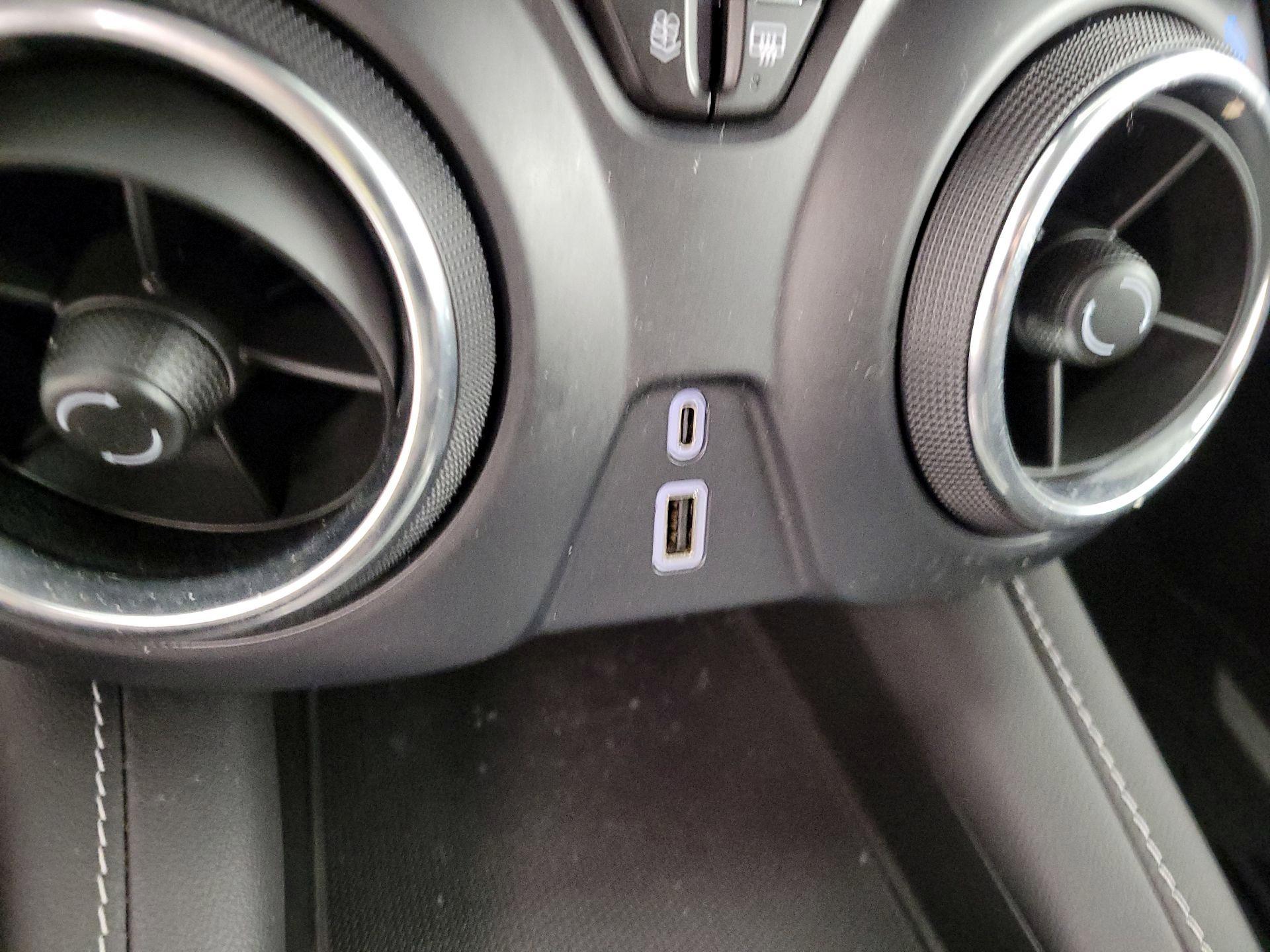 Thumbnail: 2023 Chevrolet Blazer - 18