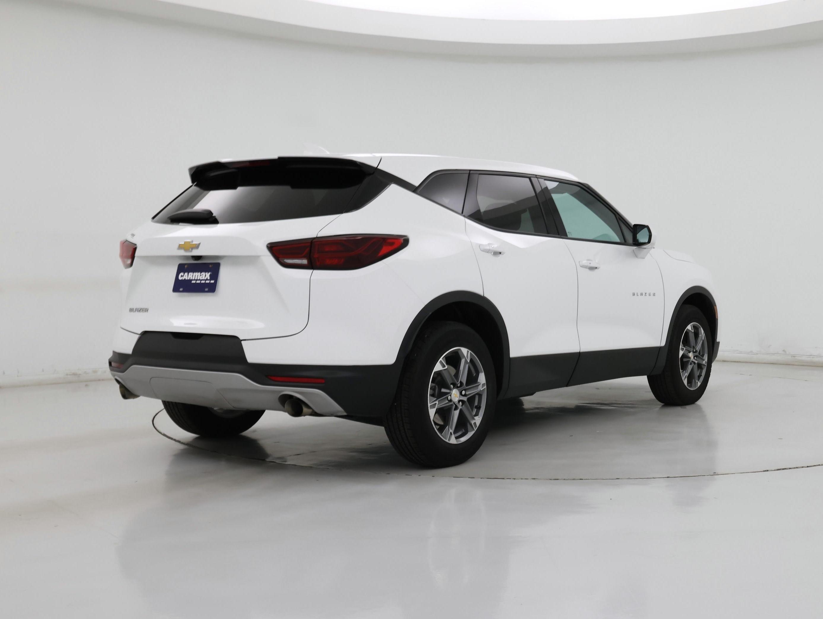 Thumbnail: 2023 Chevrolet Blazer - 8