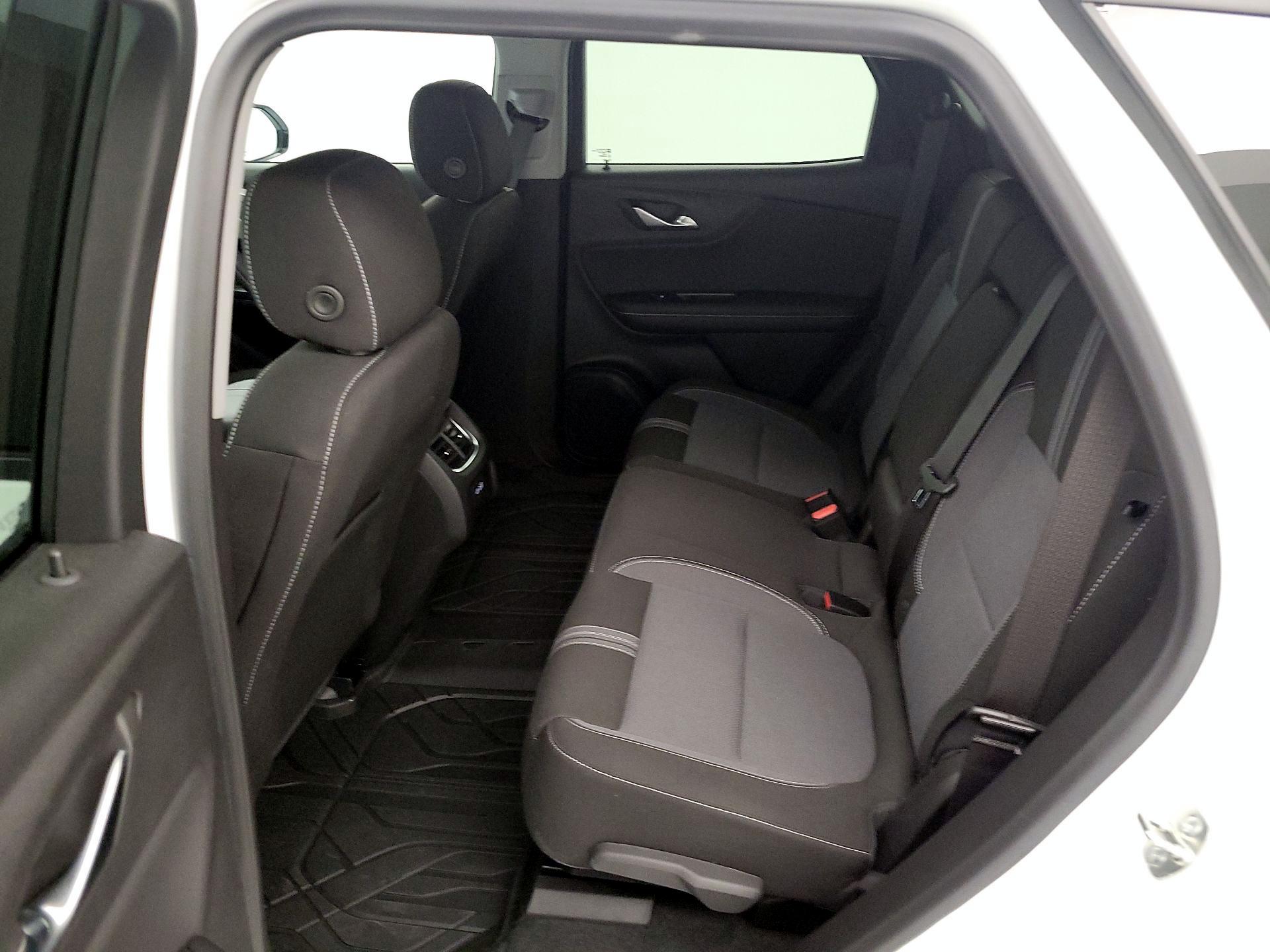 Thumbnail: 2023 Chevrolet Blazer - 19