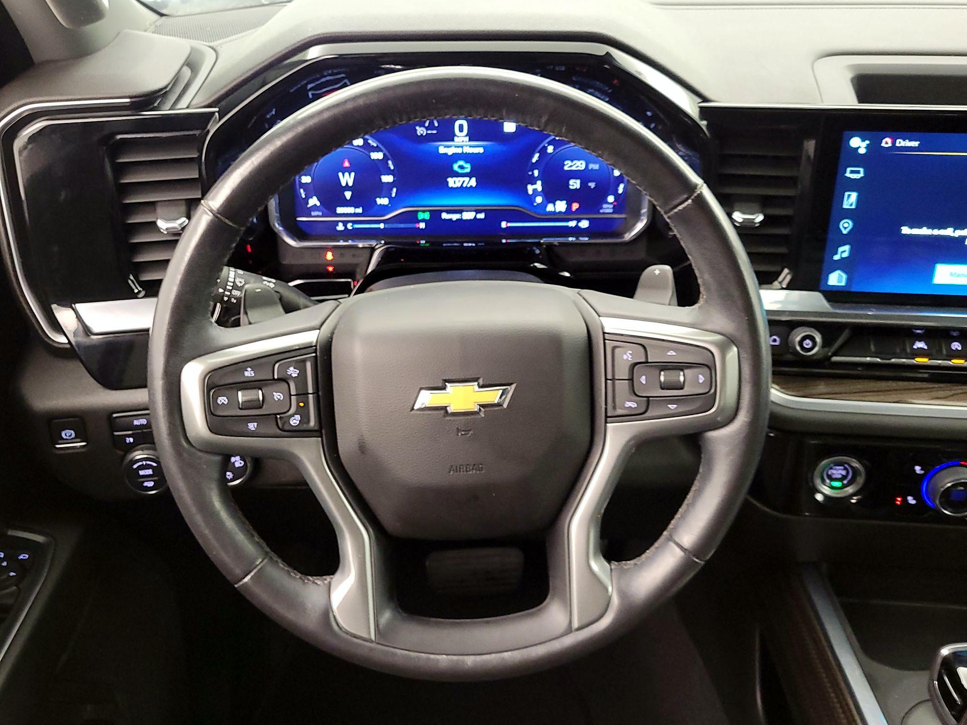 Thumbnail: 2022 Chevrolet Silverado 1500 - 10