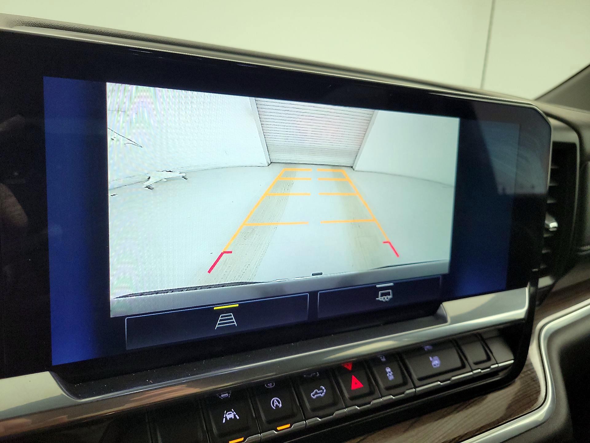 Thumbnail: 2022 Chevrolet Silverado 1500 - 14