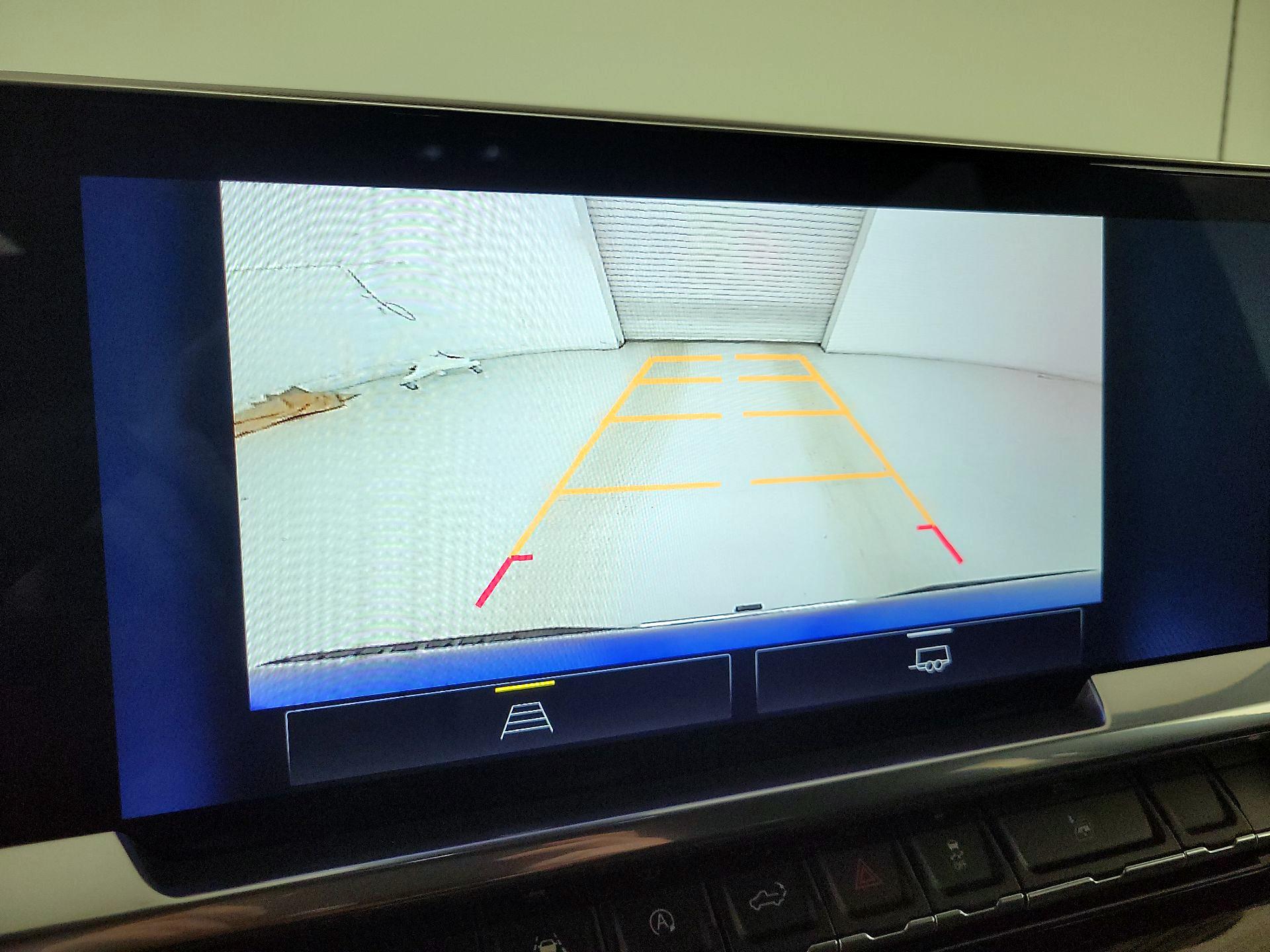 Thumbnail: 2022 Chevrolet Silverado 1500 - 14