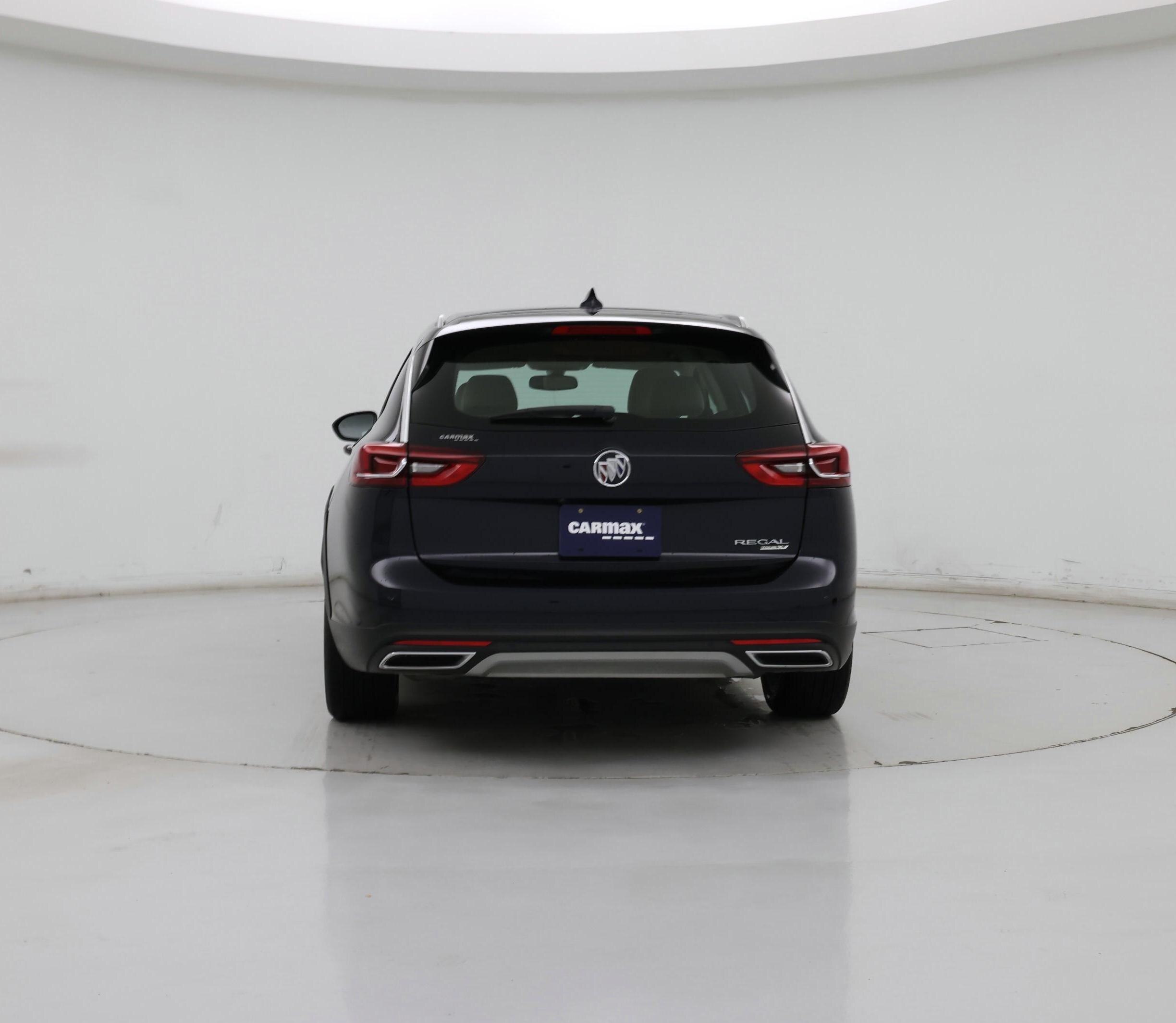 Thumbnail: 2019 Buick Regal - 6