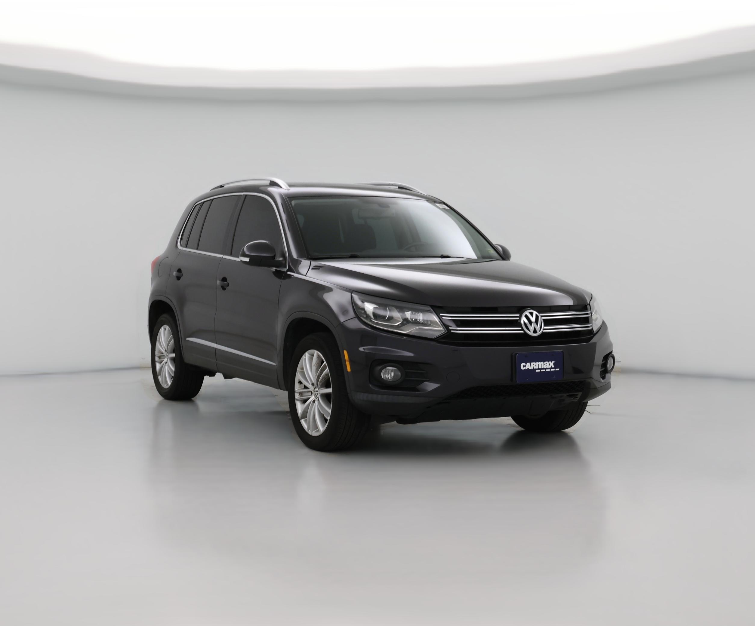 Thumbnail: 2016 Volkswagen Tiguan - 1
