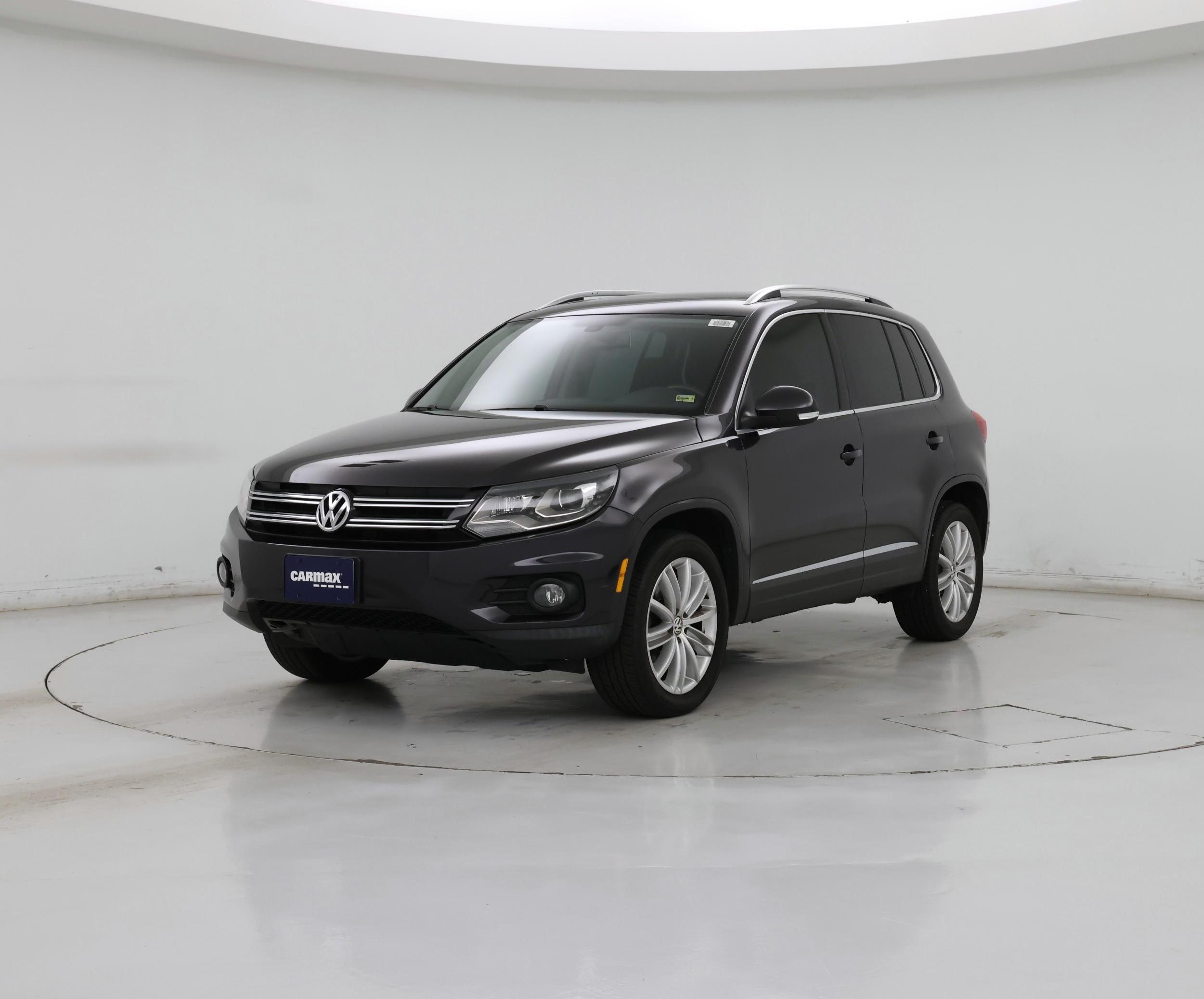 Thumbnail: 2016 Volkswagen Tiguan - 4