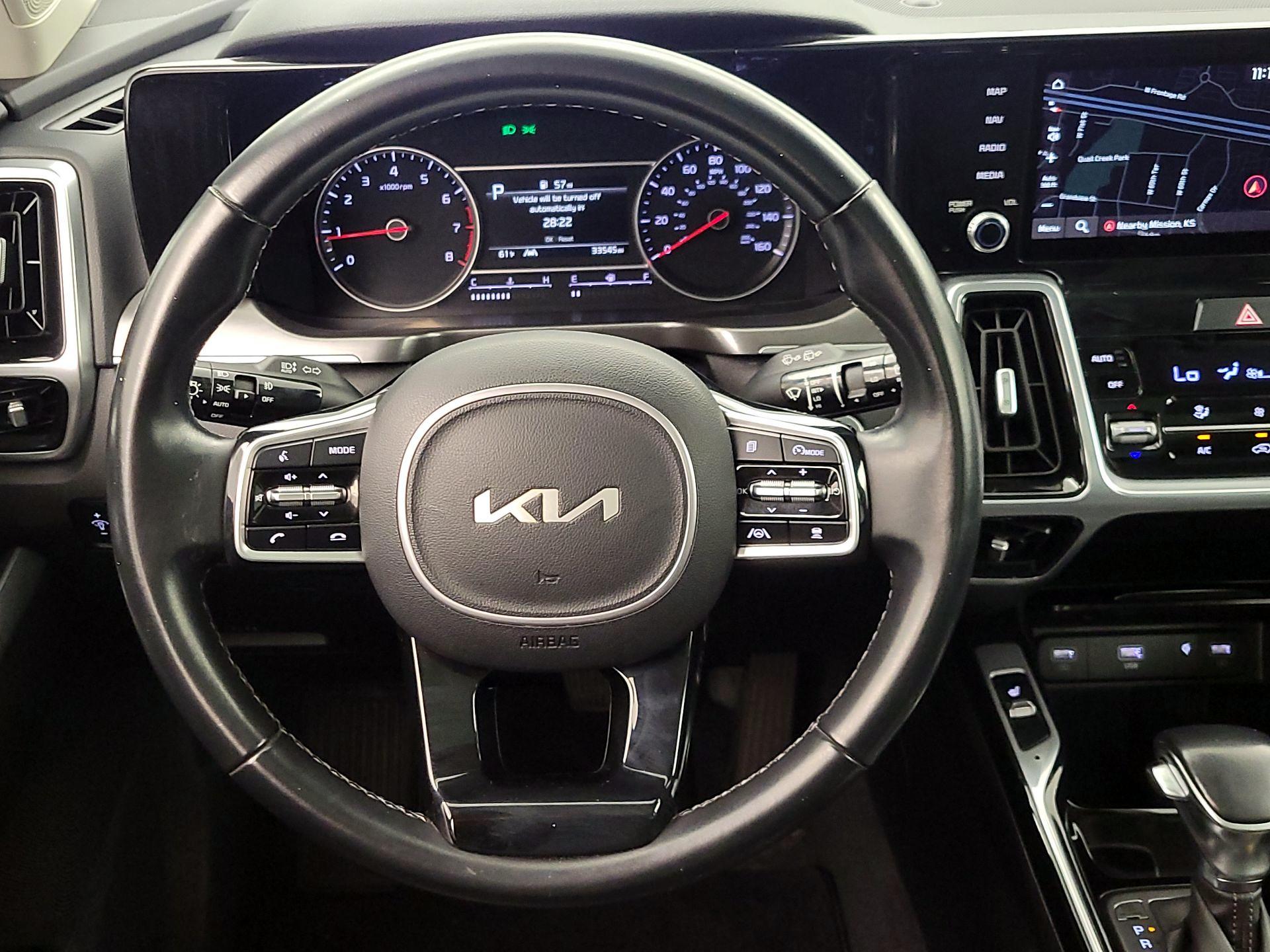 Thumbnail: 2022 Kia Sorento - 10