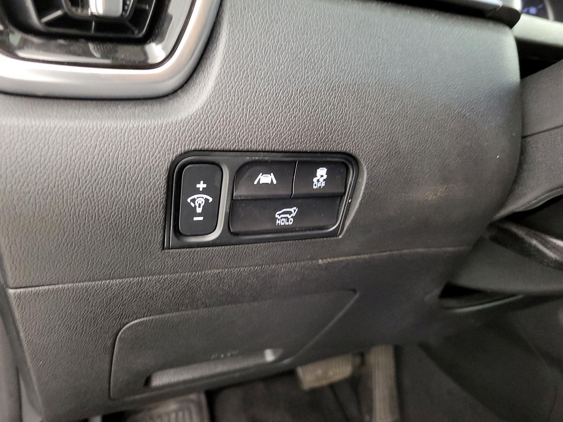 Thumbnail: 2022 Kia Sorento - 13