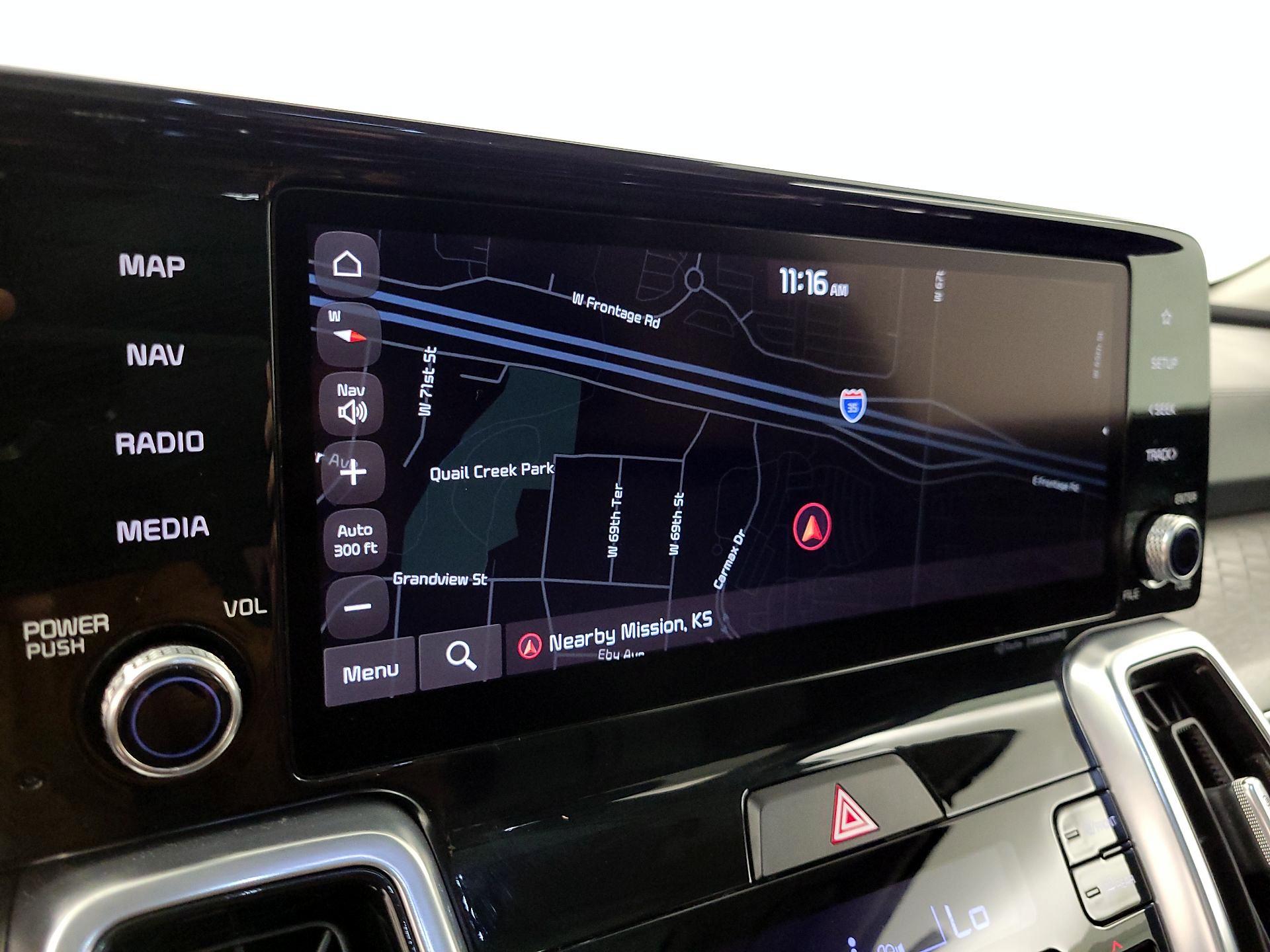 Thumbnail: 2022 Kia Sorento - 14