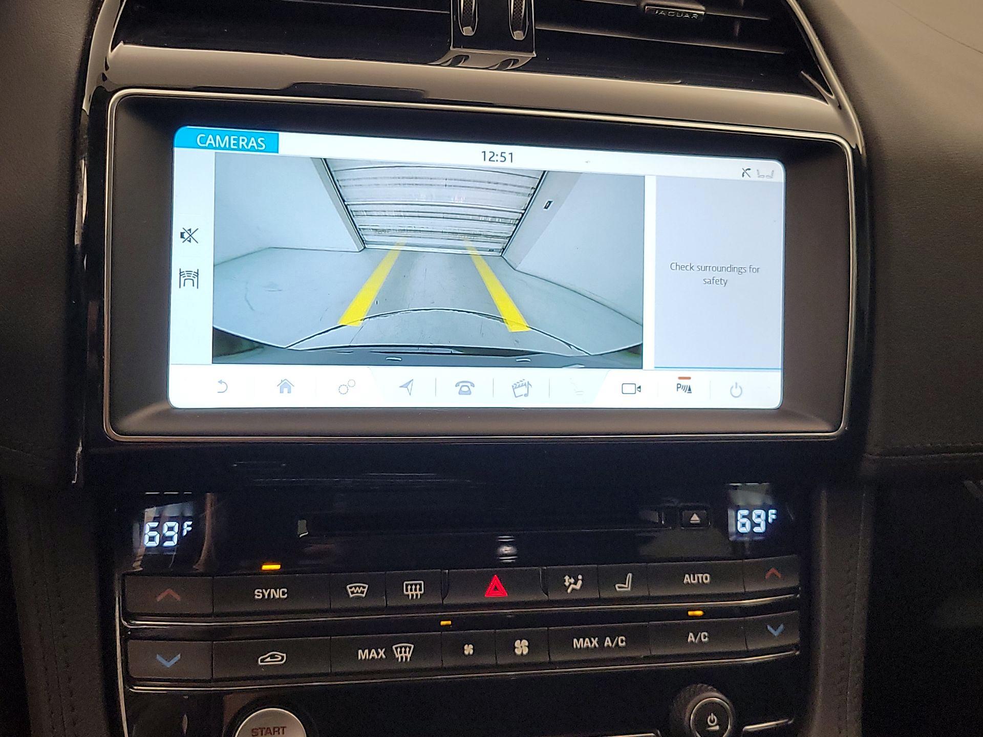 Thumbnail: 2020 Jaguar F-Pace - 15