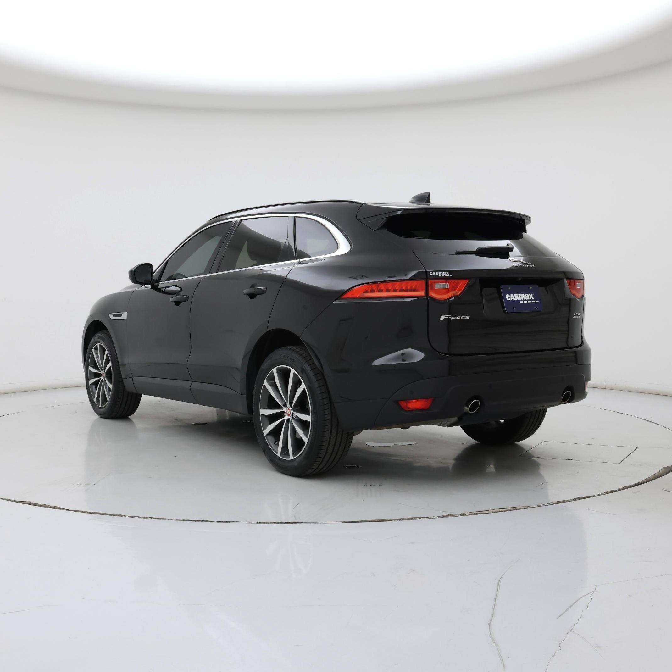 Thumbnail: 2020 Jaguar F-Pace - 2