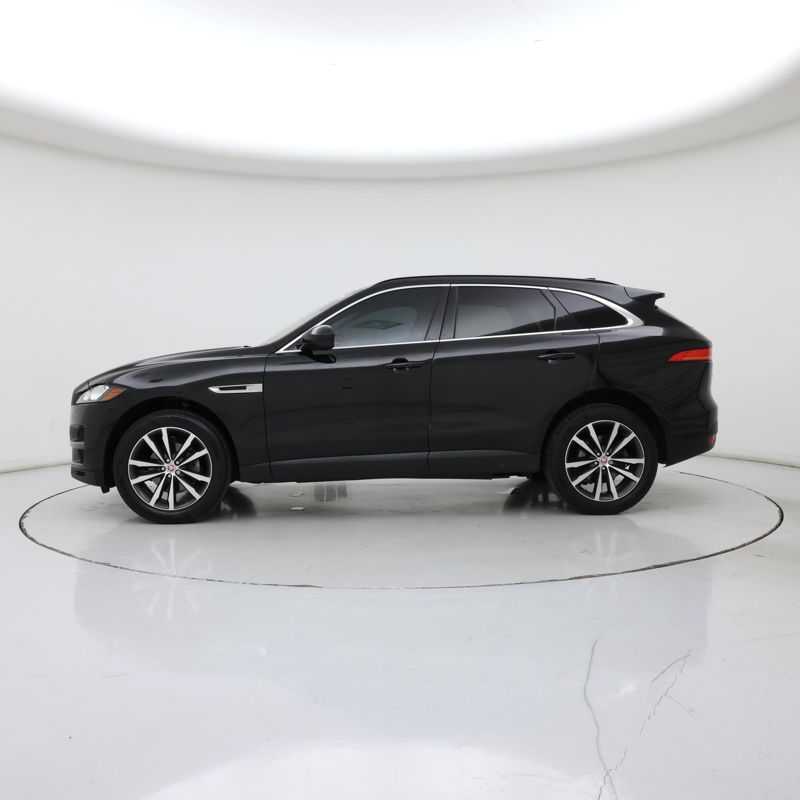 Thumbnail: 2020 Jaguar F-Pace - 3