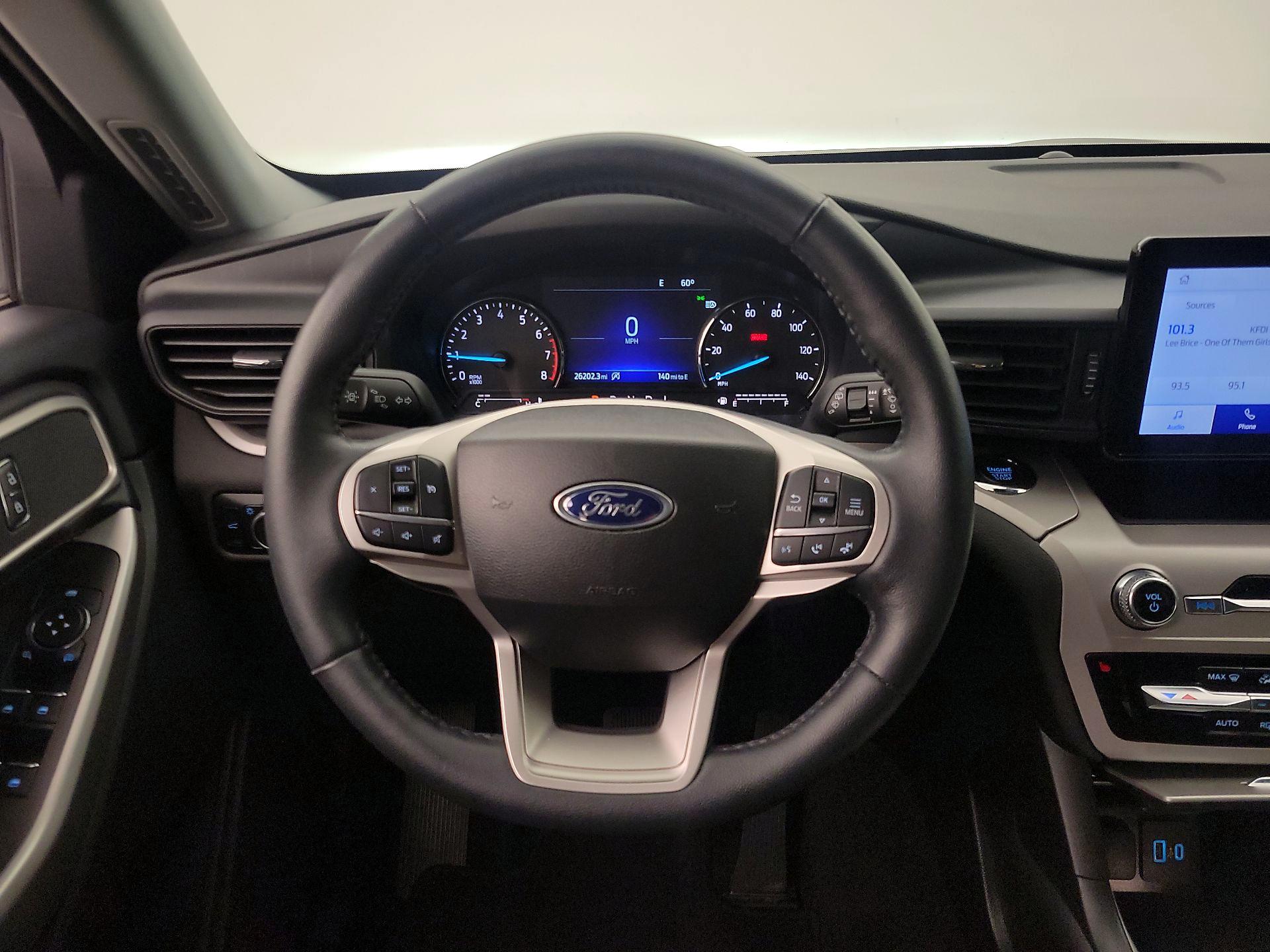 Thumbnail: 2023 Ford Explorer - 10