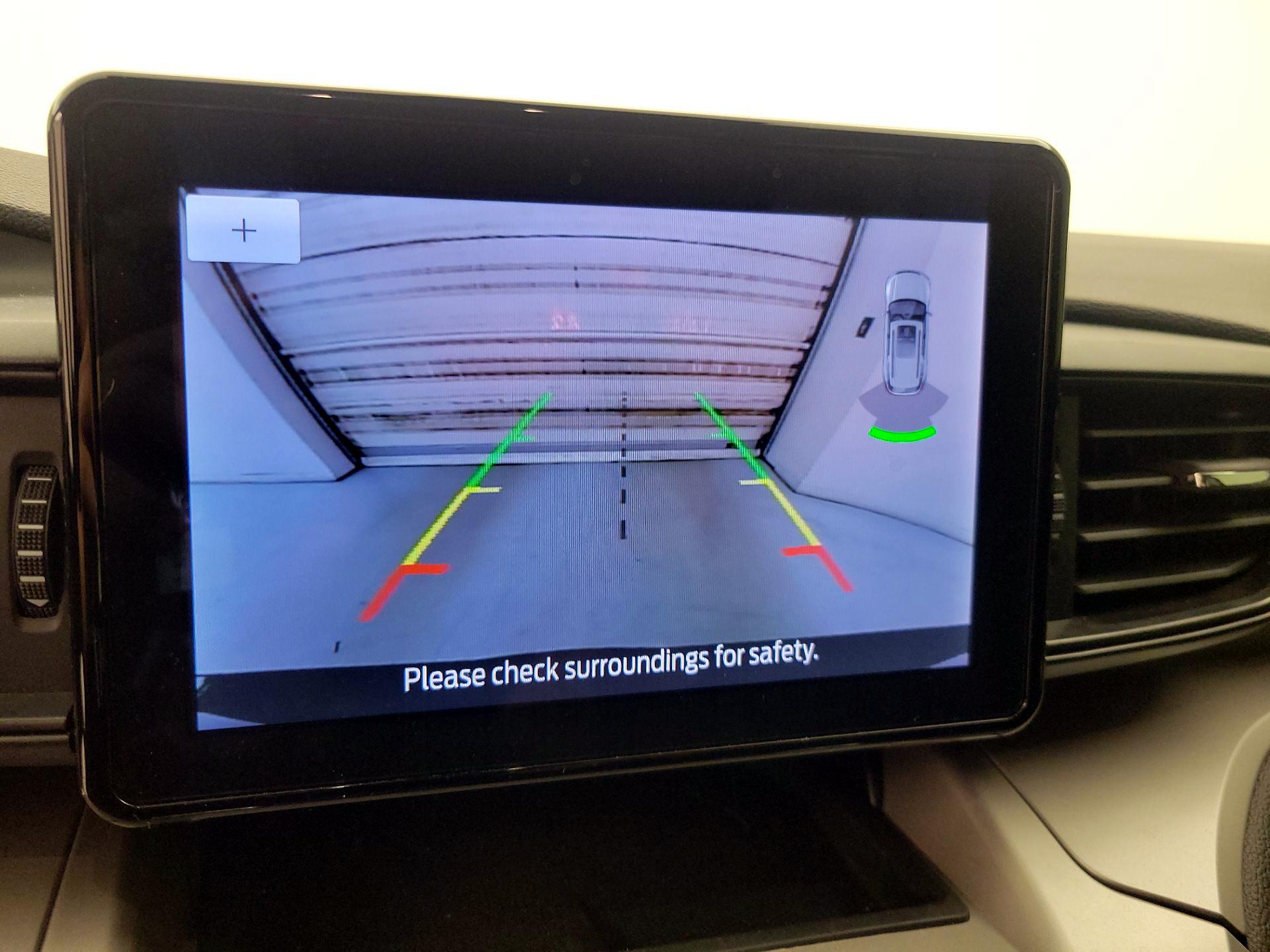 Thumbnail: 2023 Ford Explorer - 14