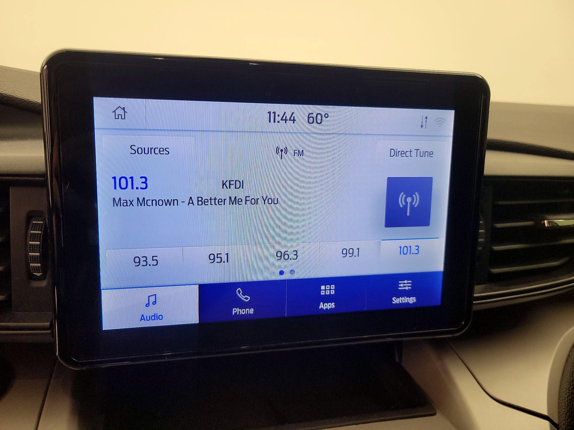 Thumbnail: 2023 Ford Explorer - 15