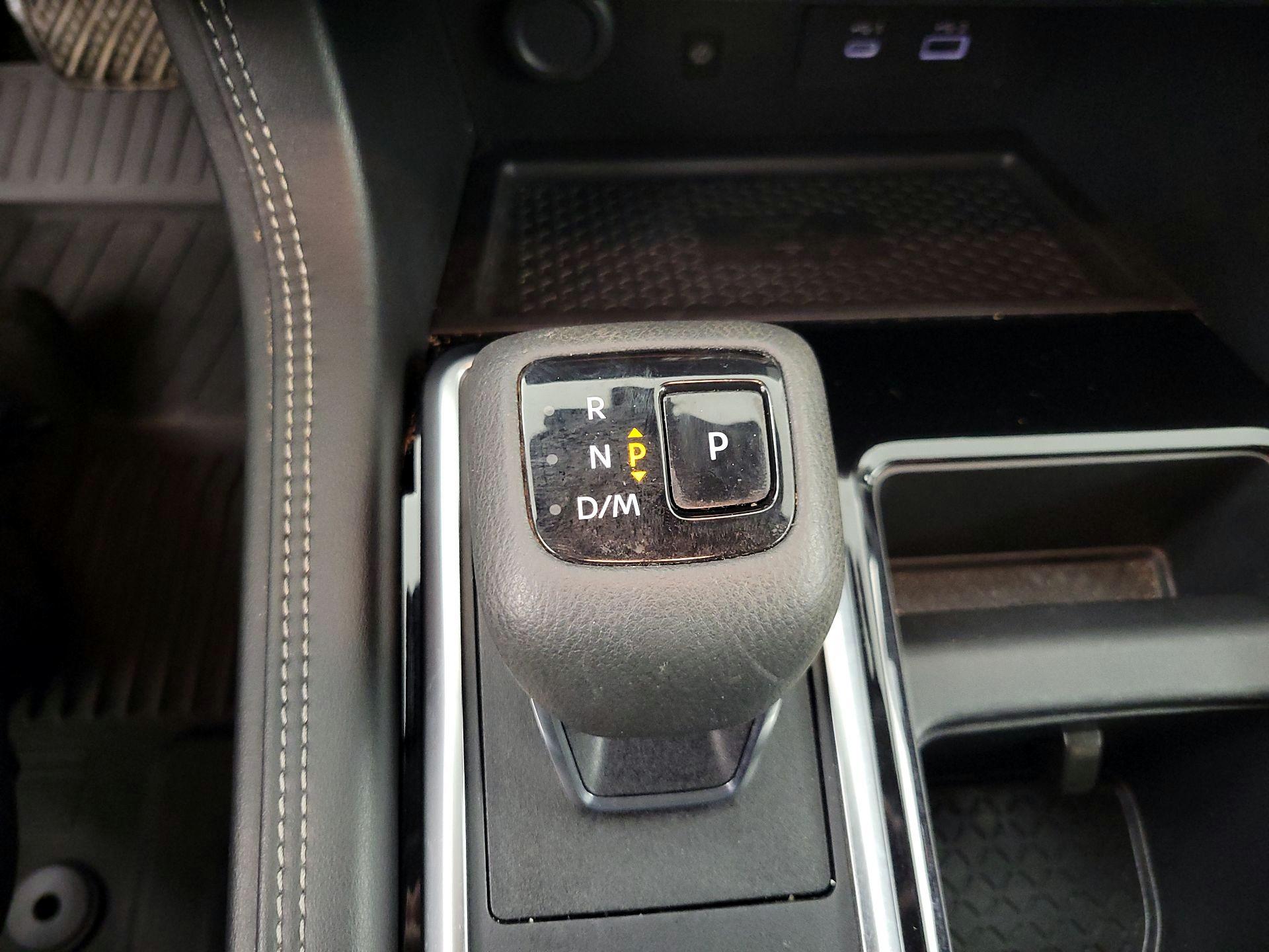 Thumbnail: 2023 Nissan Pathfinder - 18