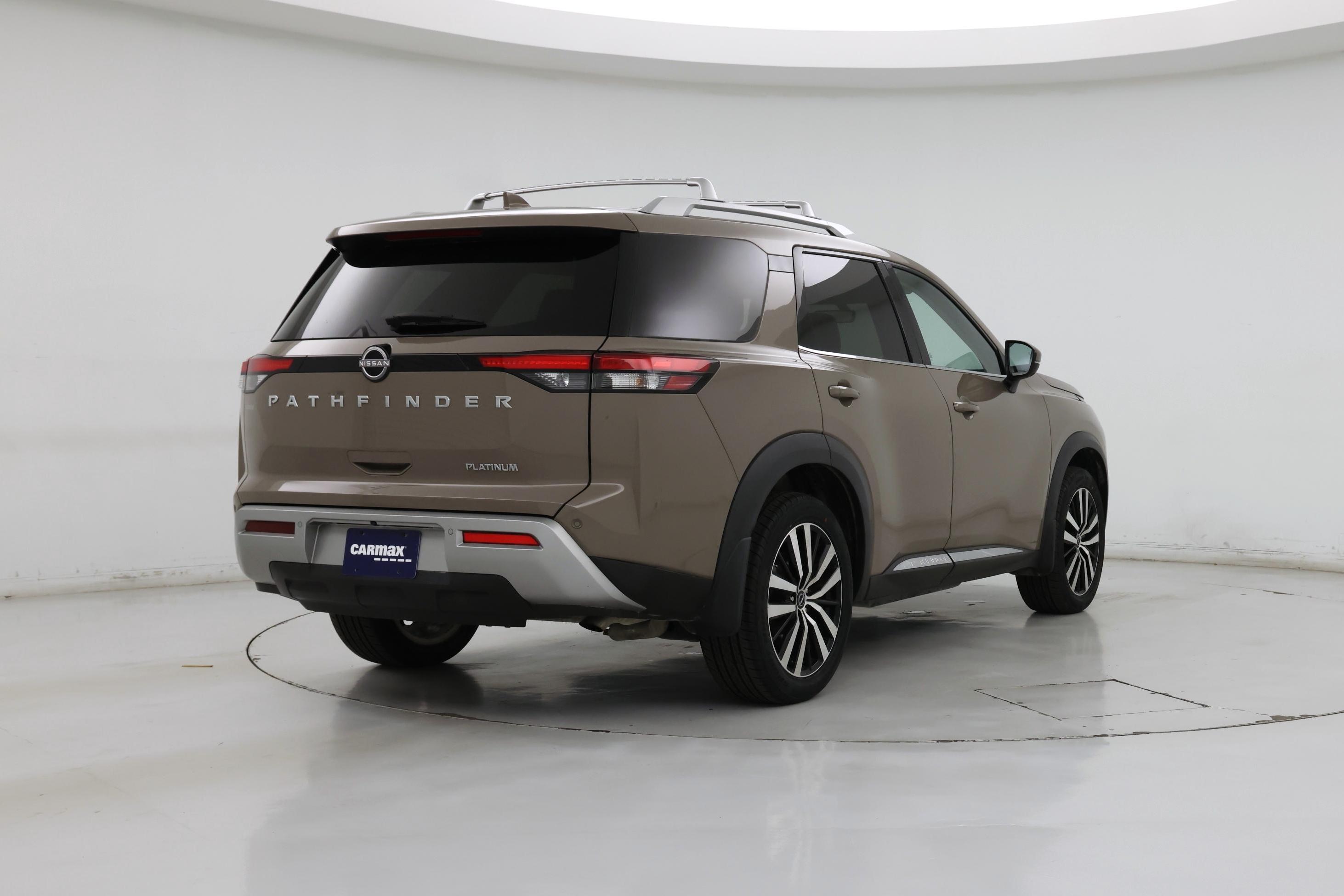 Thumbnail: 2023 Nissan Pathfinder - 8