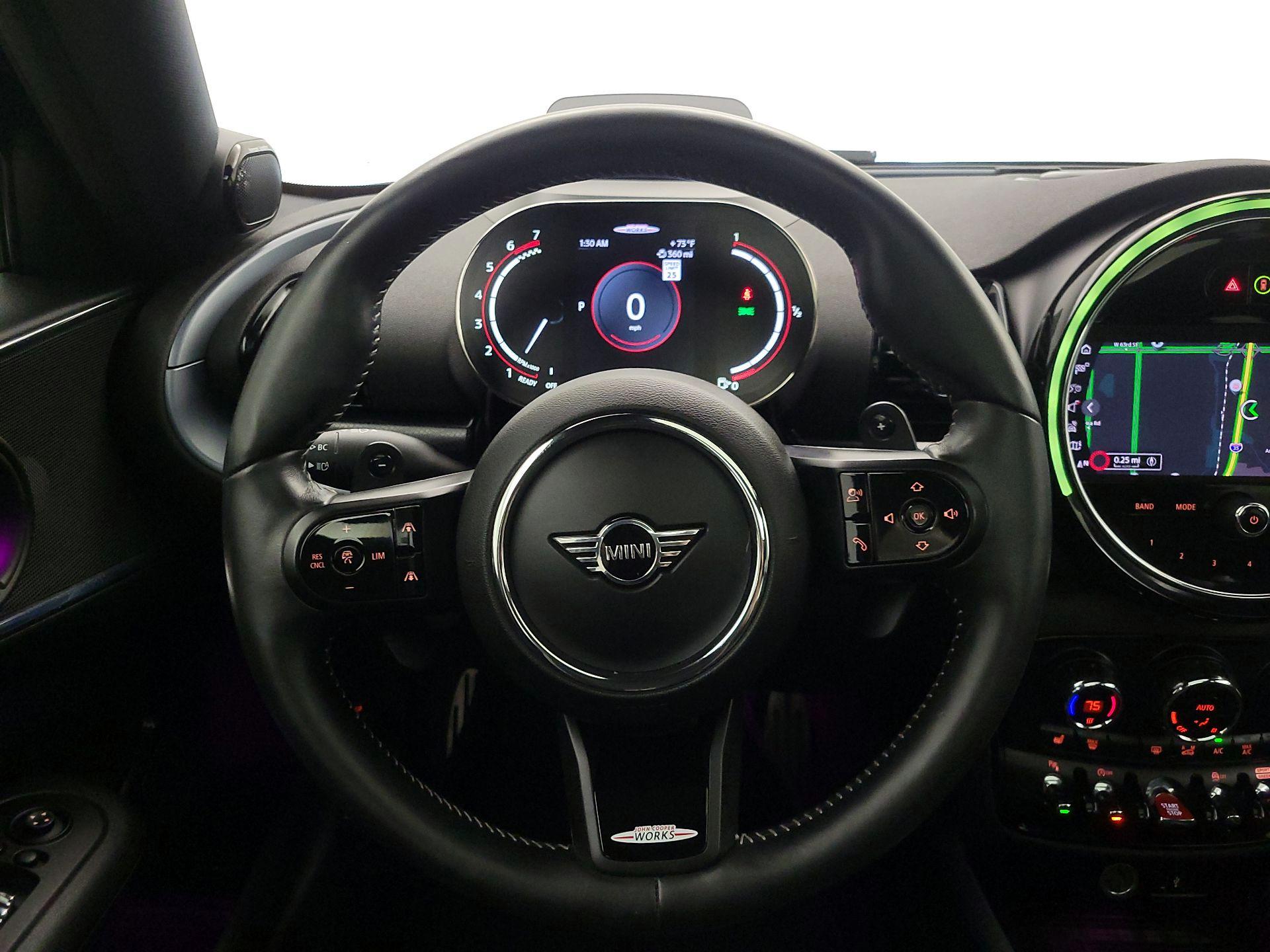 Thumbnail: 2022 MINI Cooper Clubman - 10