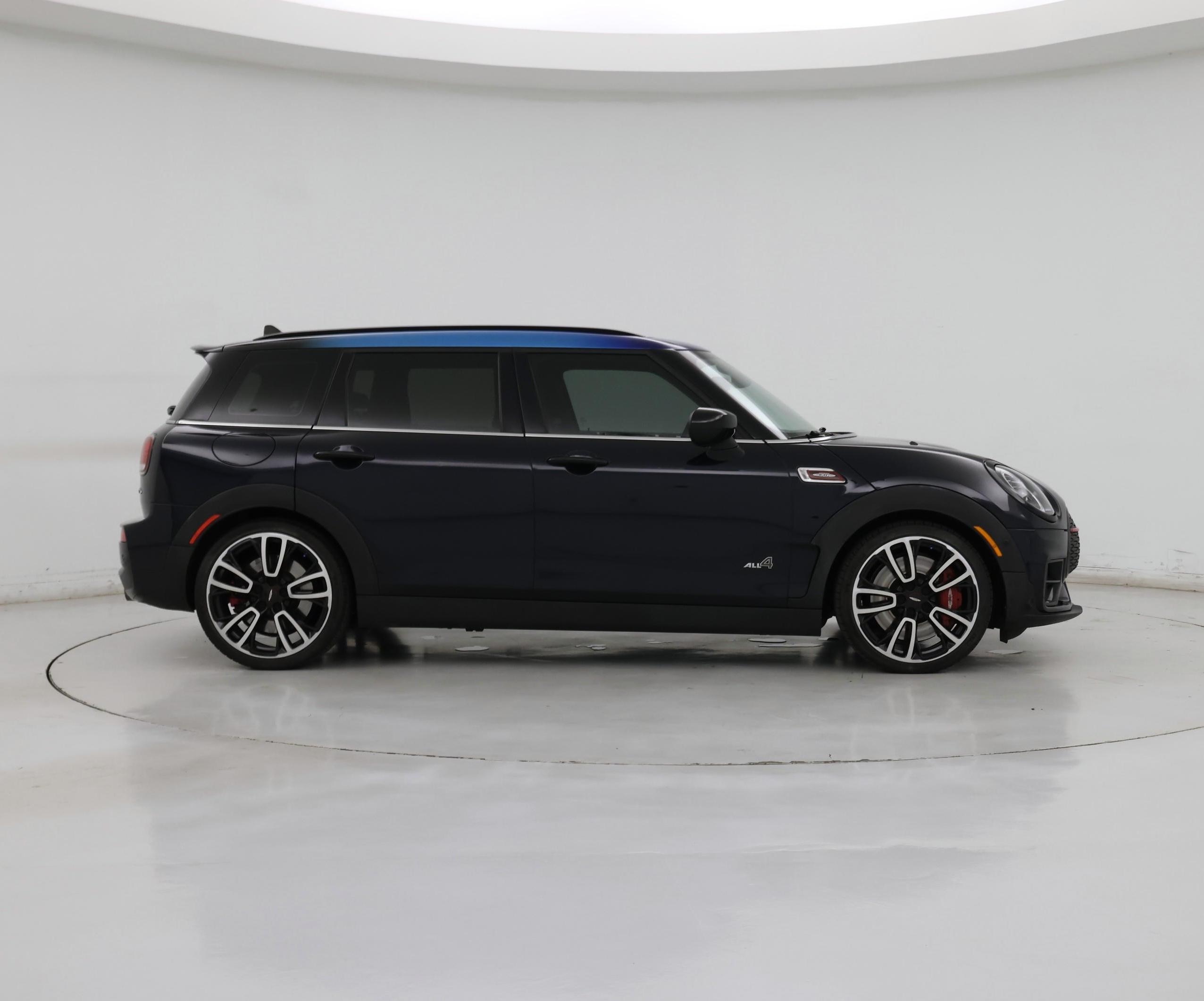 Thumbnail: 2022 MINI Cooper Clubman - 7