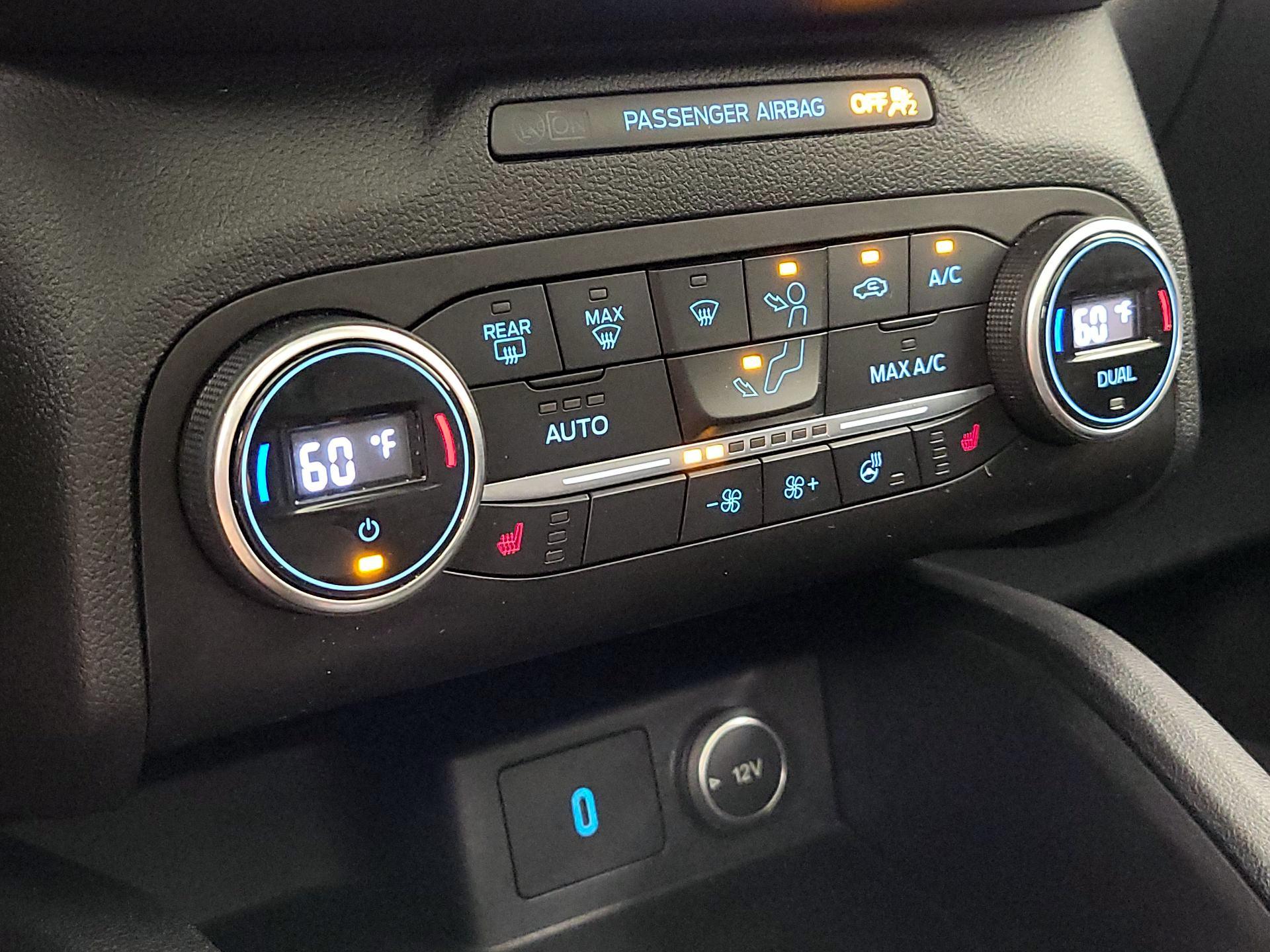 Thumbnail: 2020 Ford Escape - 17