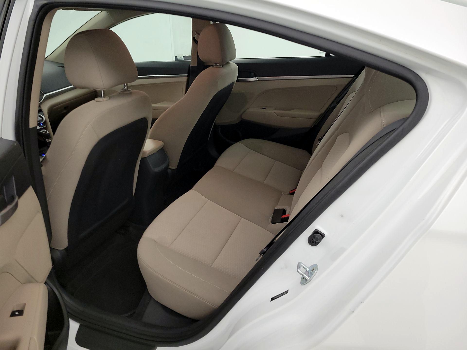 Thumbnail: 2019 Hyundai Elantra - 19