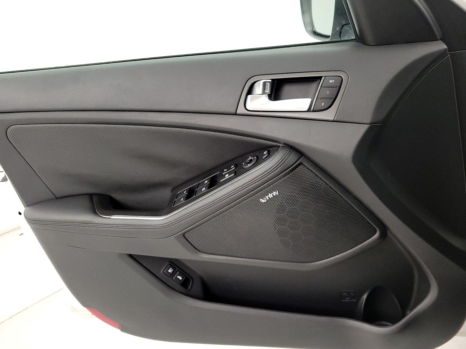 Thumbnail: 2016 Kia Optima - 12