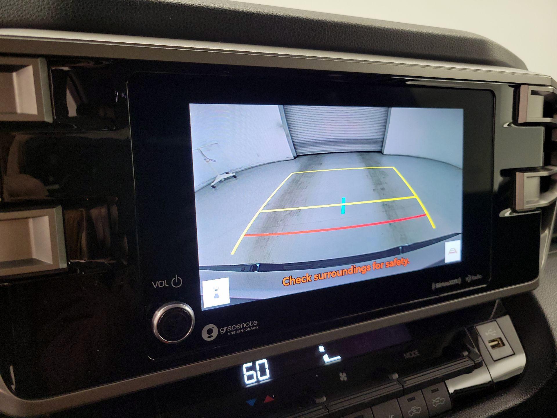 Thumbnail: 2022 Toyota Tundra - 14