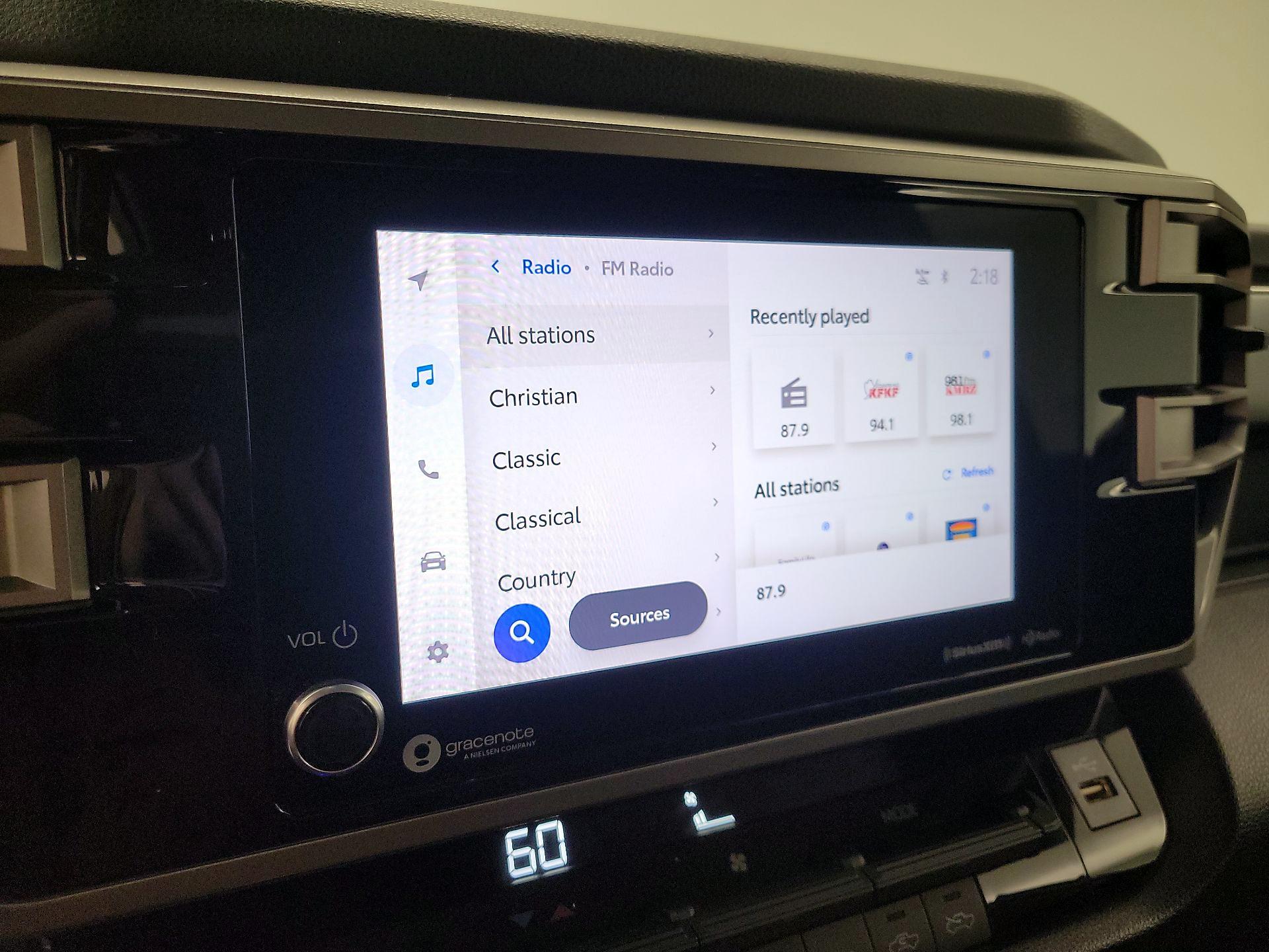 Thumbnail: 2022 Toyota Tundra - 15
