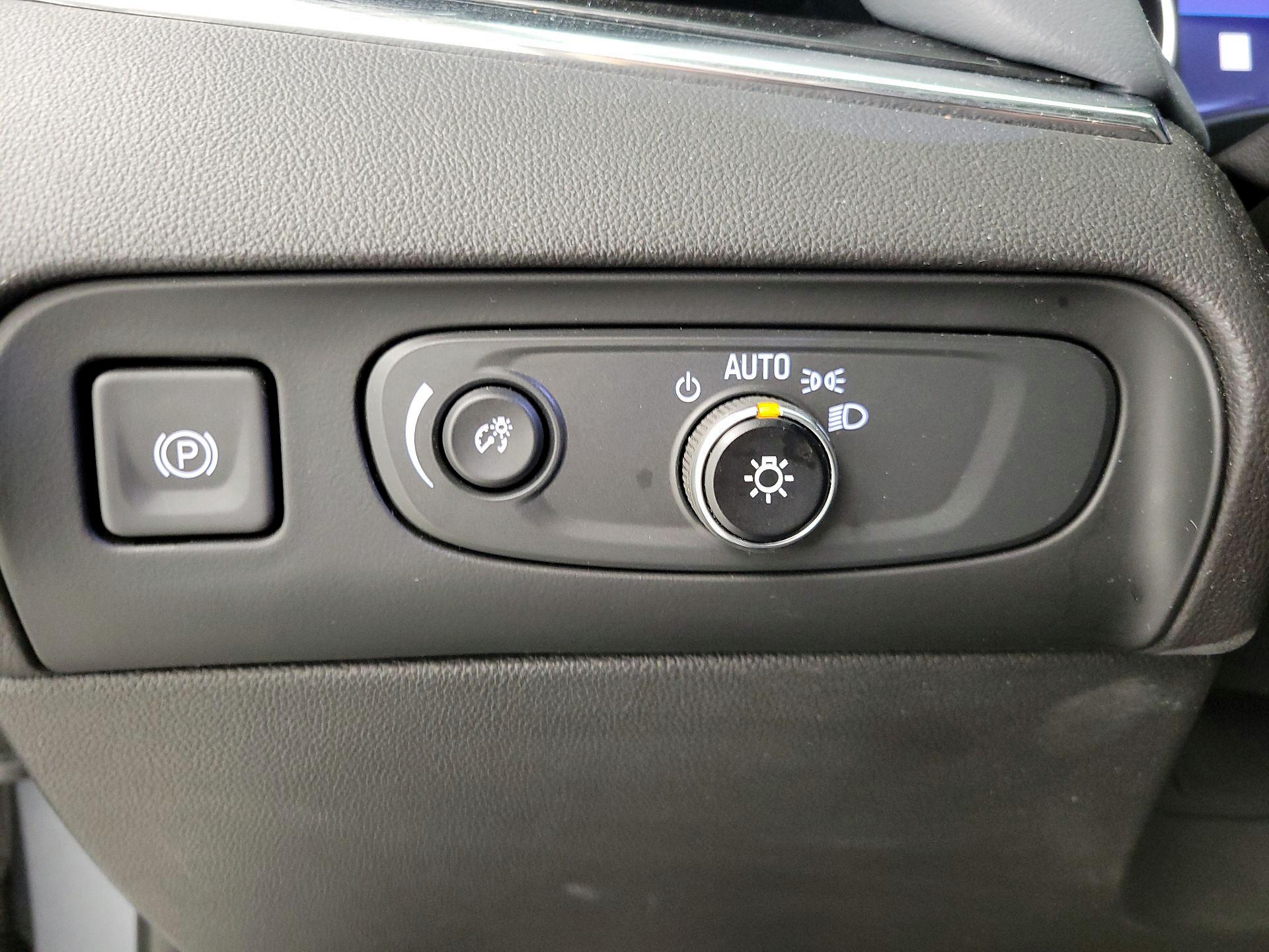 Thumbnail: 2021 Buick Enclave - 13