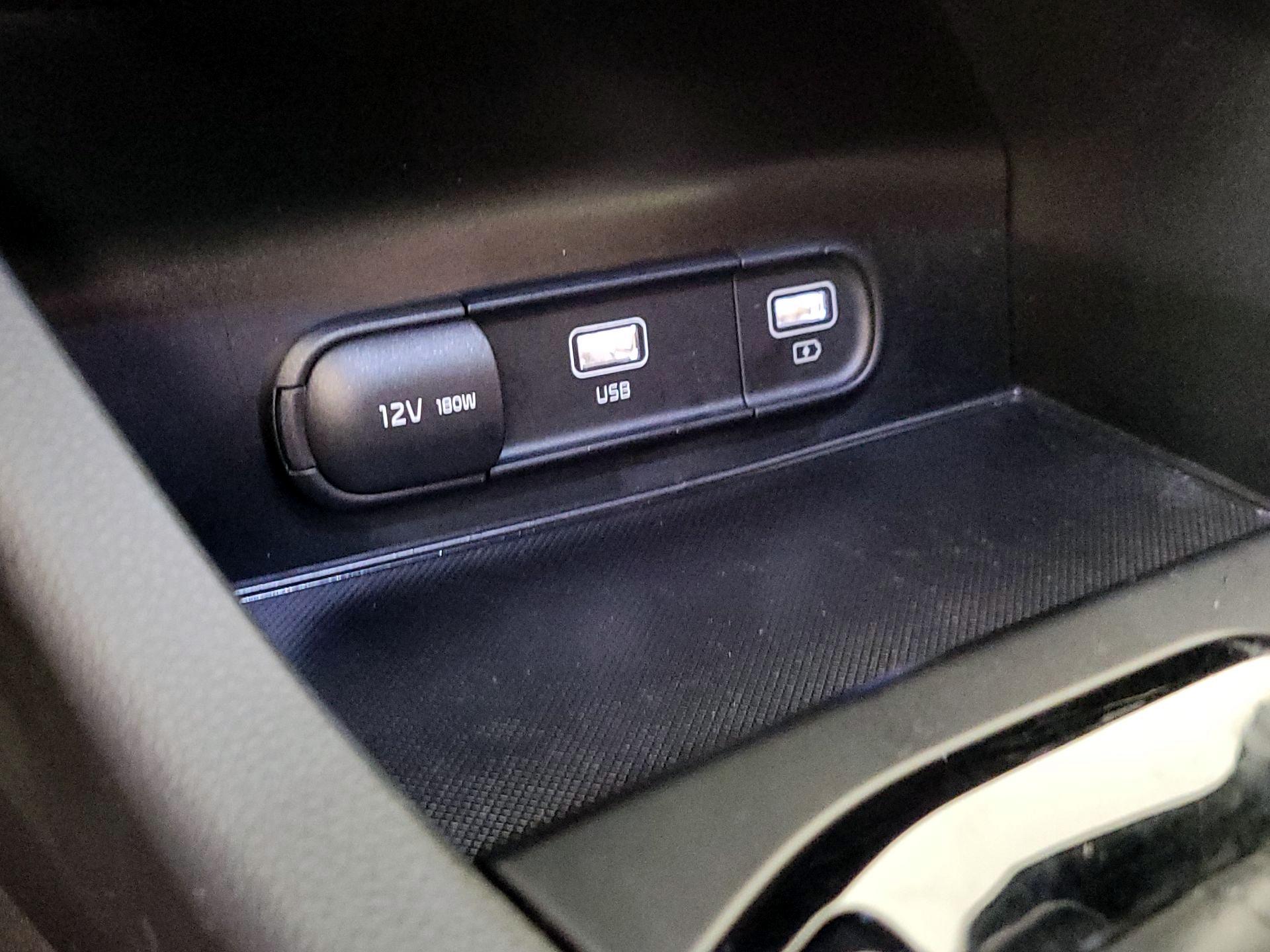 Thumbnail: 2023 Kia K5 - 19