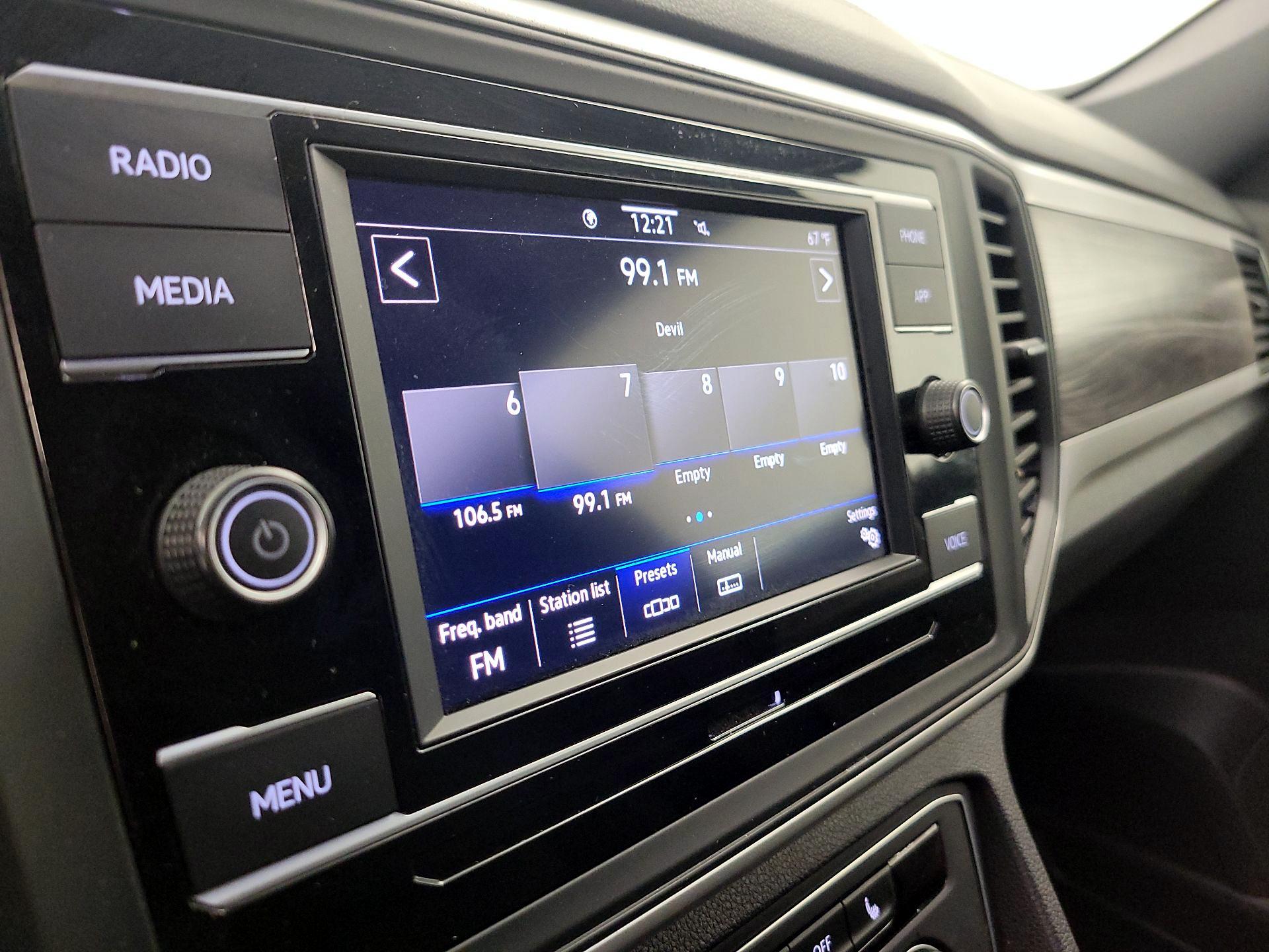 Thumbnail: 2023 Volkswagen Atlas - 15