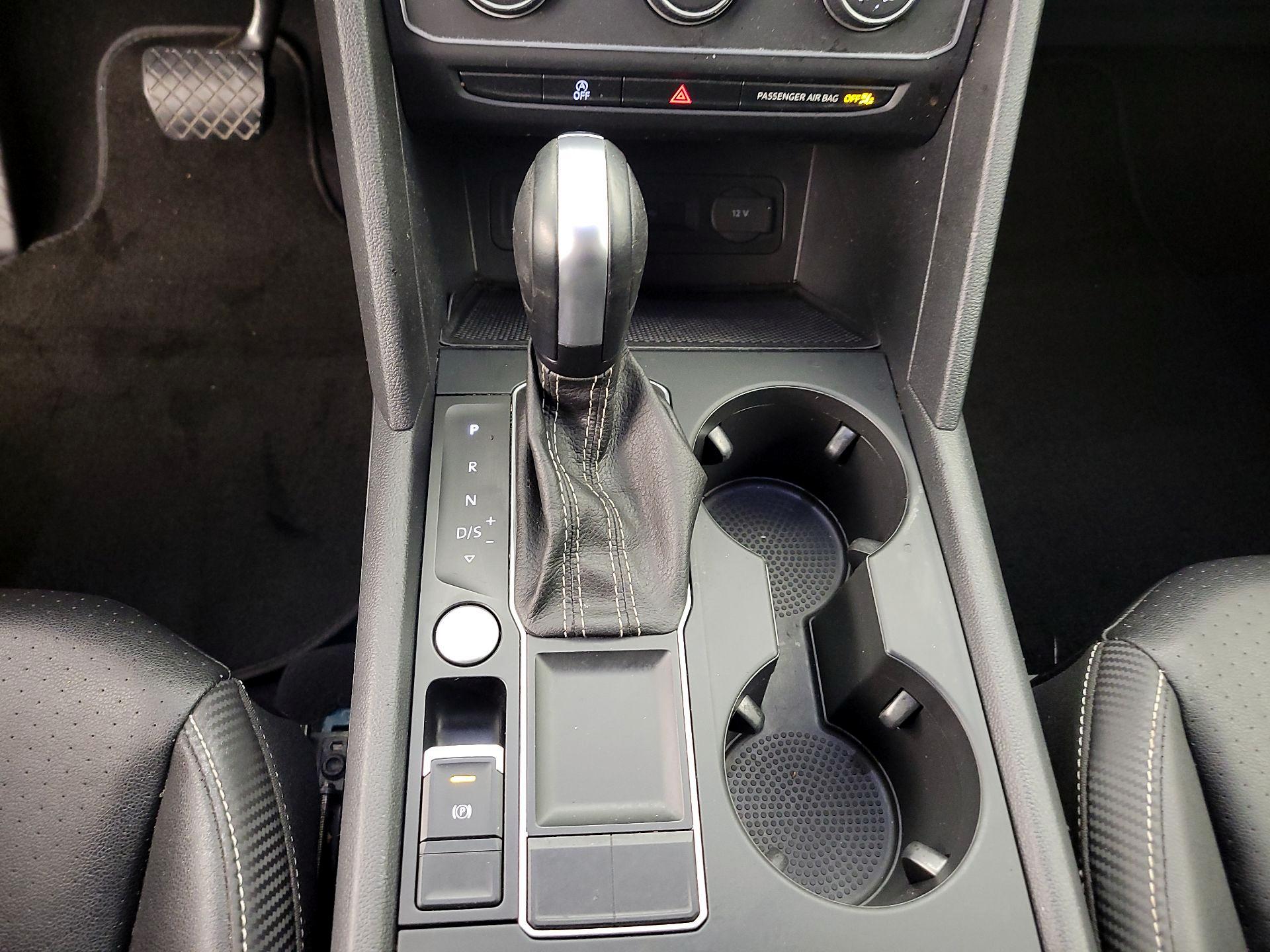 Thumbnail: 2023 Volkswagen Atlas - 17